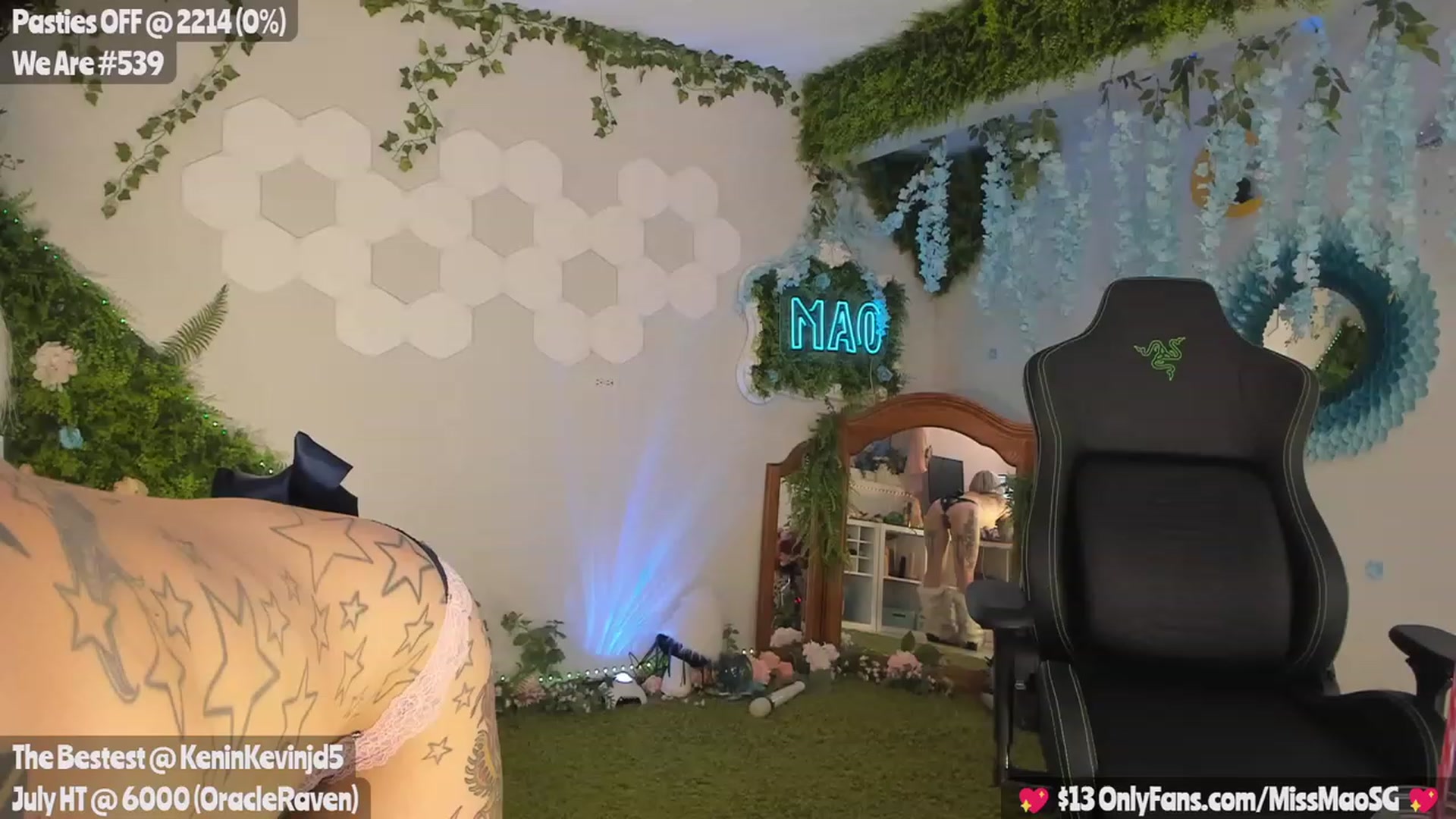 Gallery image thumbnail from MissMao's myfreecams stream on, 07/13/2023, 06:05 image 9 of 20