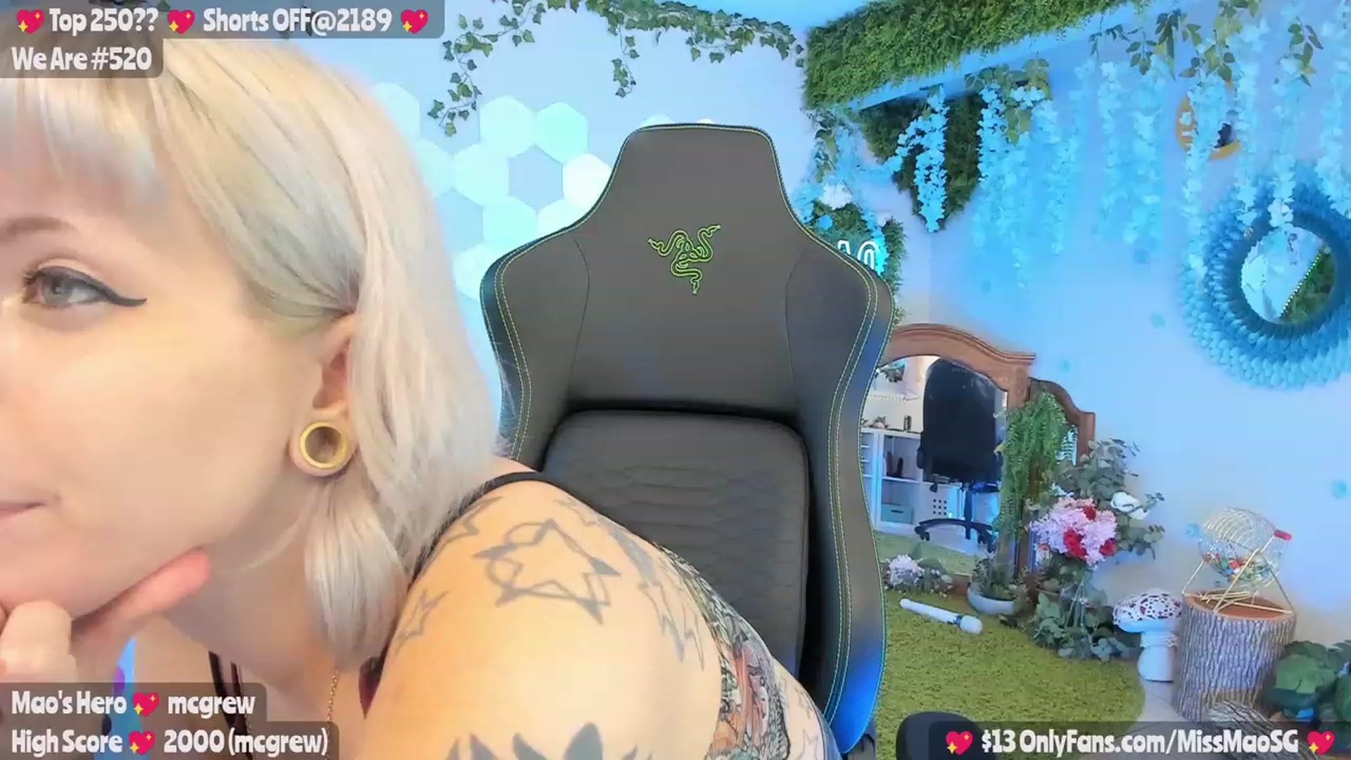 Gallery image thumbnail from MissMao's myfreecams stream on, 07/14/2023, 03:52 image 15 of 20