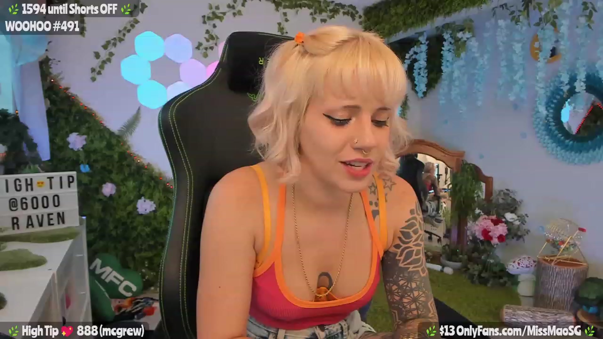Gallery image thumbnail from MissMao's myfreecams stream on, 07/22/2023, 05:25 image 8 of 20