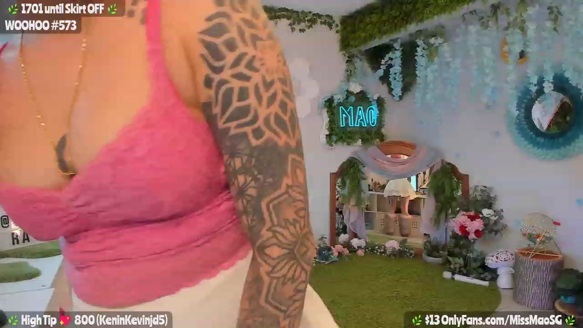 Gallery image thumbnail from MissMao's myfreecams stream on, 07/29/2023, 03:00 image 16 of 20