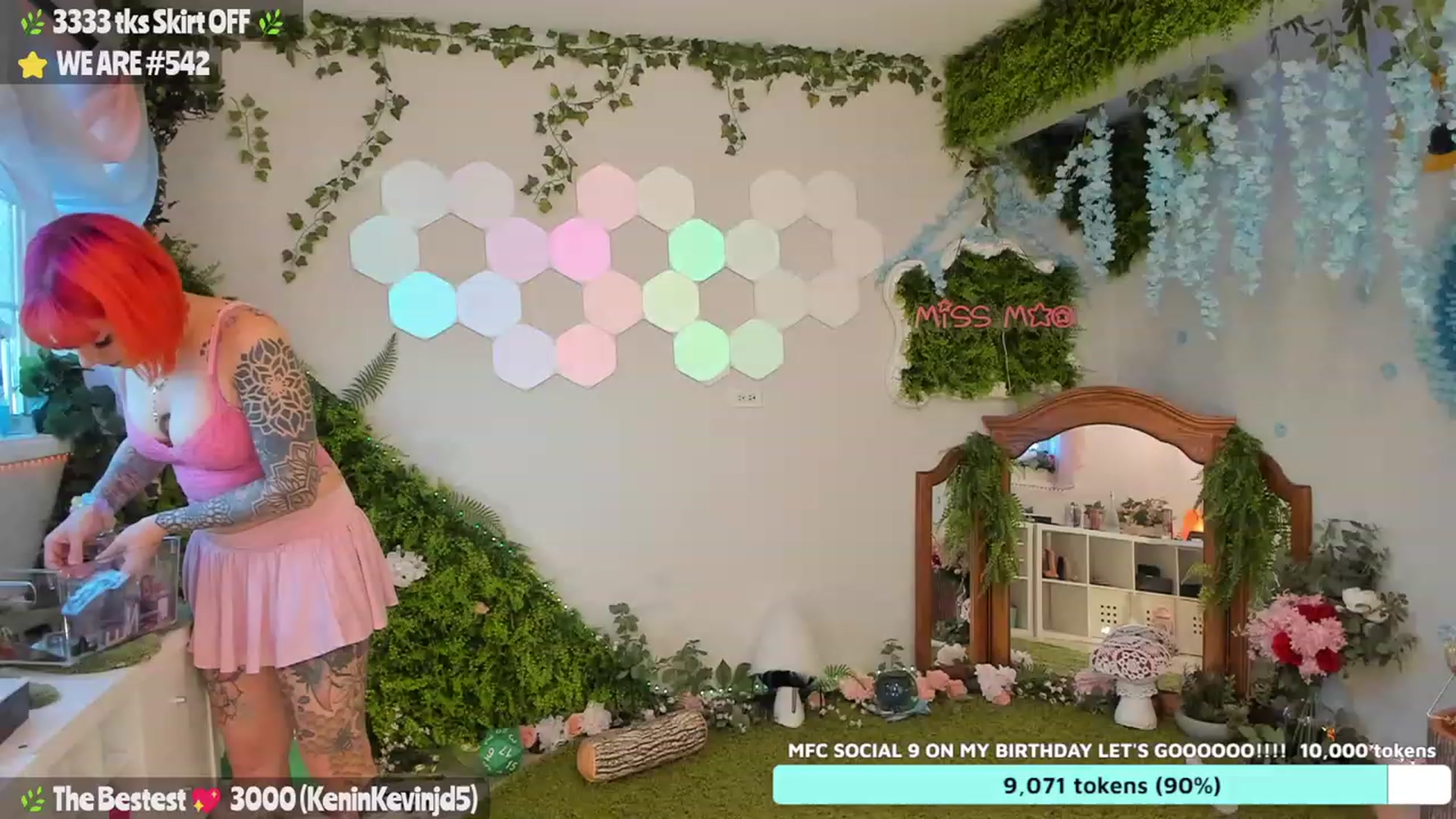 Gallery image thumbnail from MissMao's myfreecams stream on, 08/12/2023, 03:58 image 10 of 20
