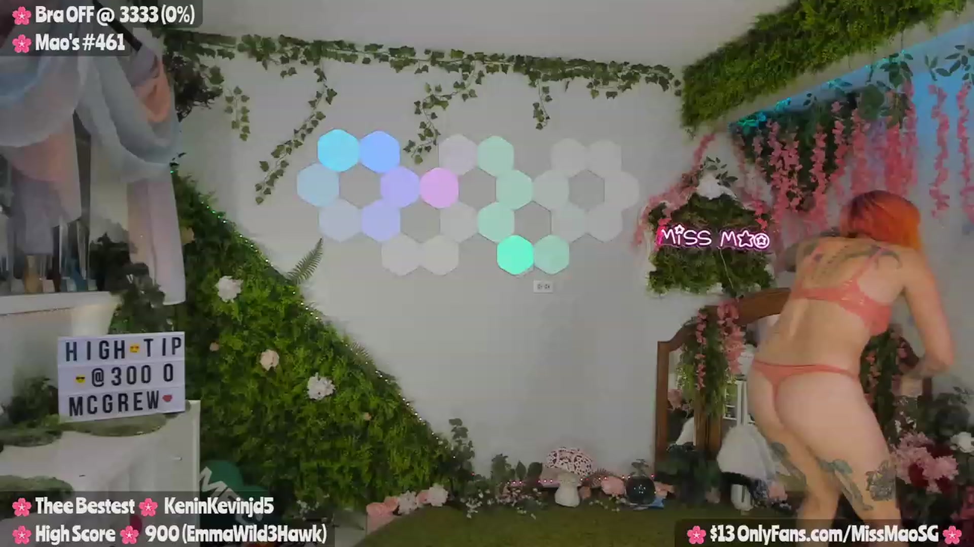 Gallery image thumbnail from MissMao's myfreecams stream on, 09/08/2023, 03:28 image 20 of 20