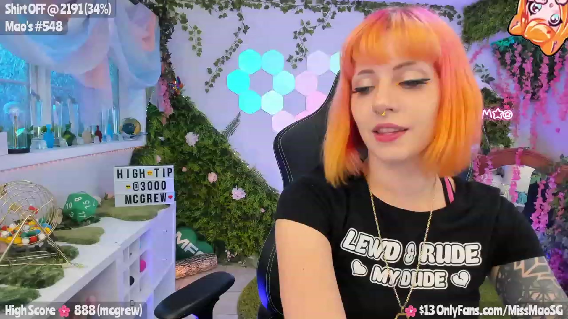 Gallery image thumbnail from MissMao's myfreecams stream on, 09/13/2023, 02:54 image 14 of 20