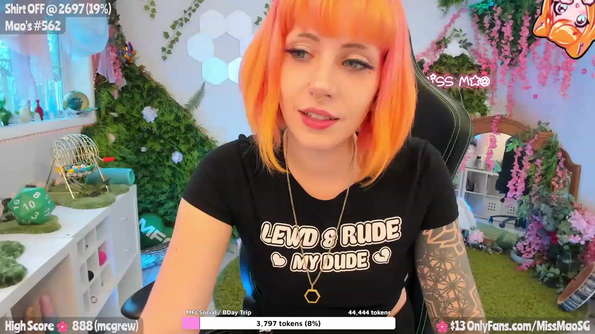 Gallery image thumbnail from MissMao's myfreecams stream on, 09/13/2023, 02:54 image 5 of 20