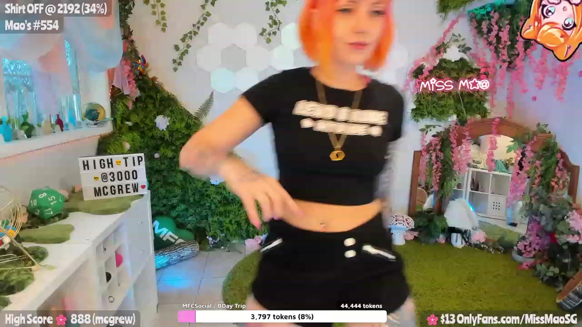 Gallery image thumbnail from MissMao's myfreecams stream on, 09/13/2023, 02:54 image 10 of 20