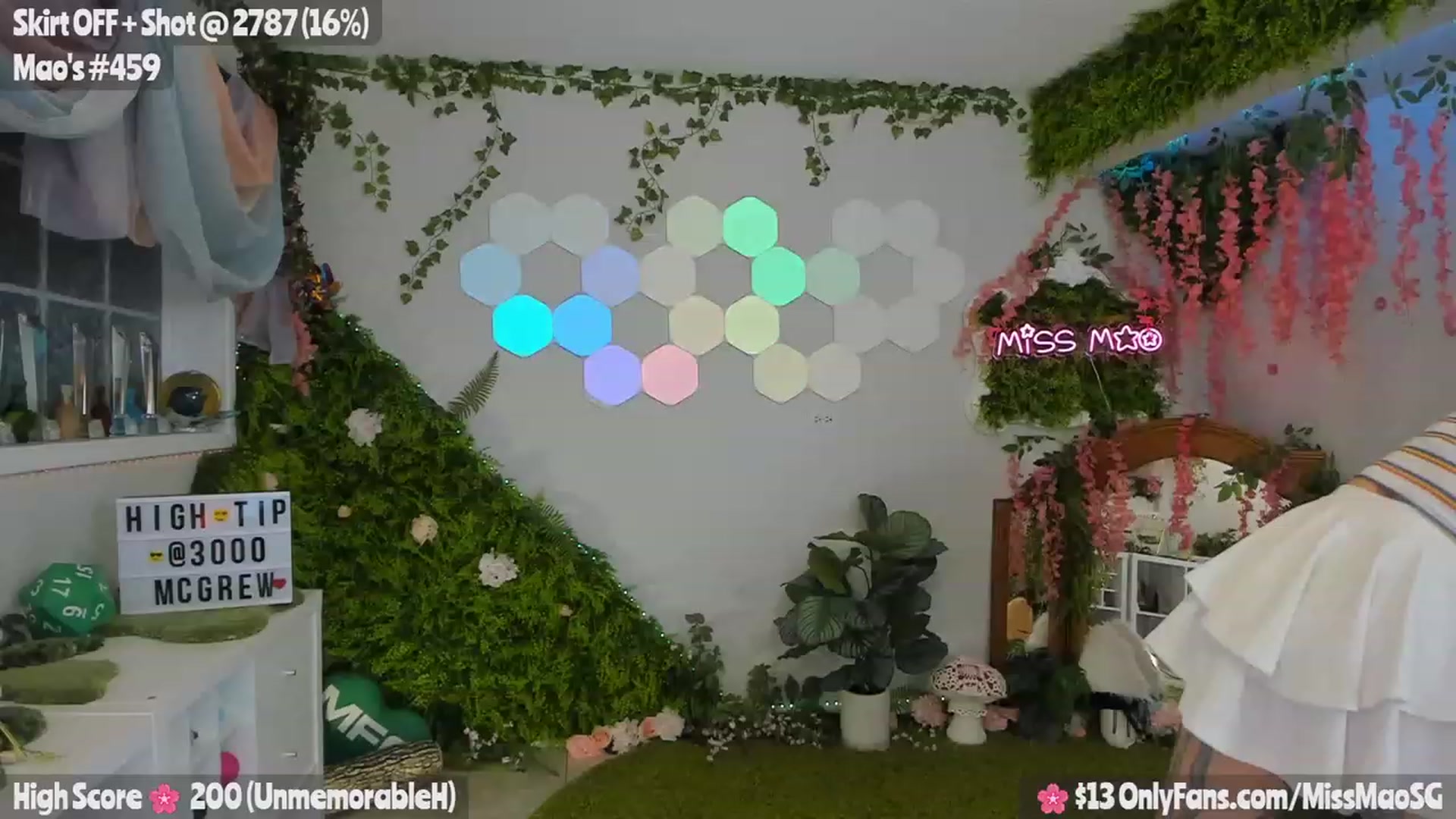 Gallery image thumbnail from MissMao's myfreecams stream on, 09/14/2023, 04:24 image 14 of 20