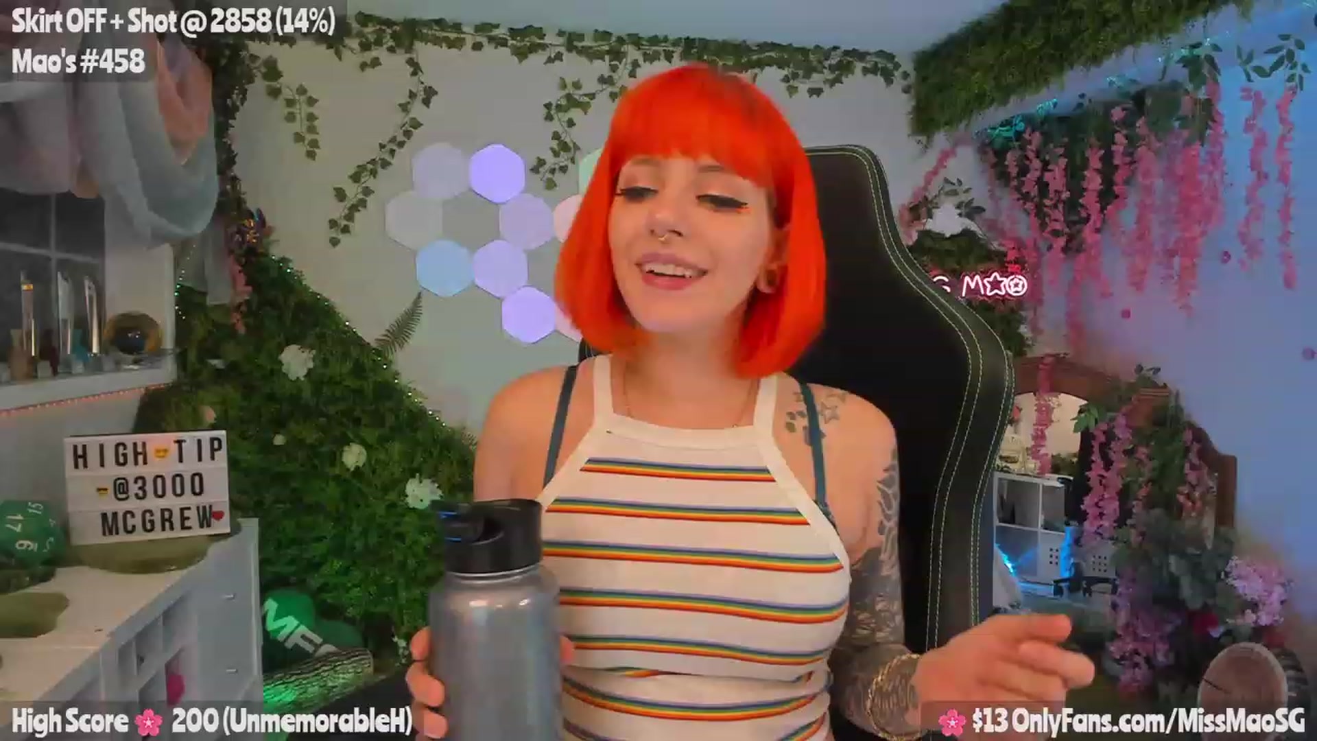 Gallery image thumbnail from MissMao's myfreecams stream on, 09/14/2023, 04:24 image 10 of 20