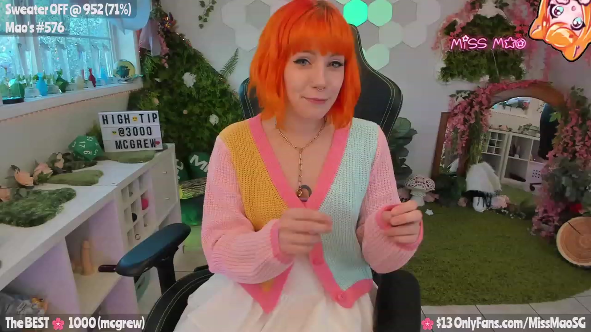 Gallery image thumbnail from MissMao's myfreecams stream on, 09/19/2023, 07:18 image 15 of 20