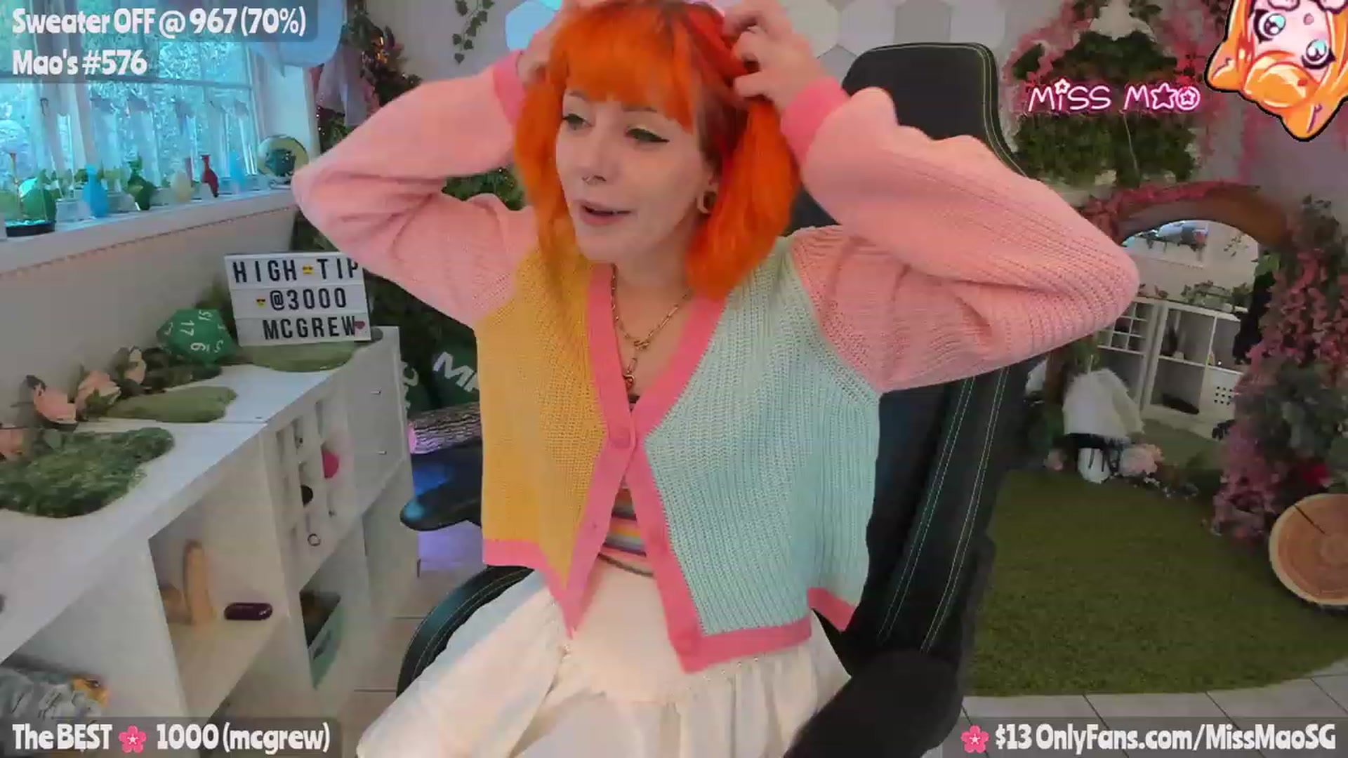 Gallery image thumbnail from MissMao's myfreecams stream on, 09/19/2023, 07:18 image 13 of 20