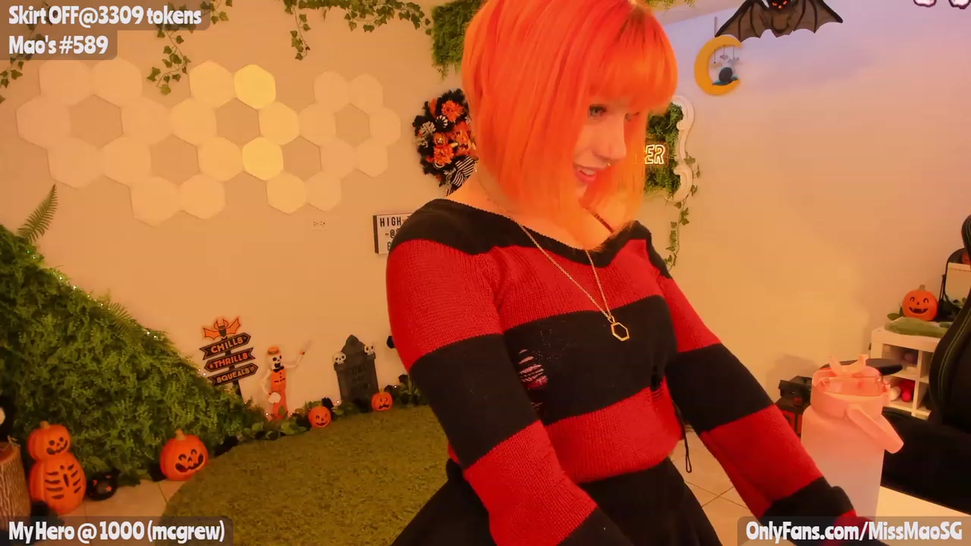 Gallery image thumbnail from MissMao's myfreecams stream on, 09/27/2023, 05:05 image 6 of 20
