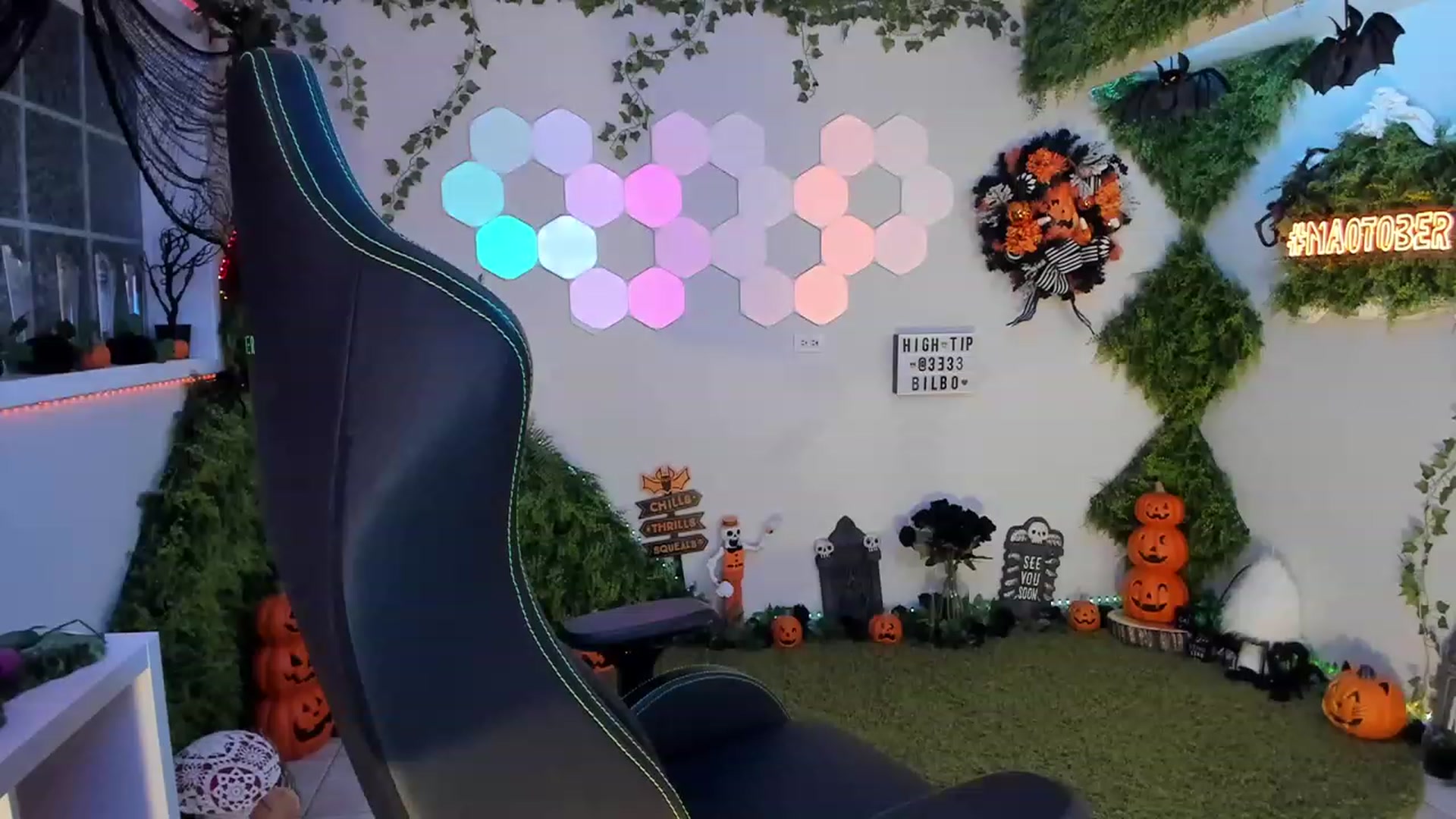 Gallery image thumbnail from MissMao's myfreecams stream on, 09/30/2023, 04:31 image 20 of 20