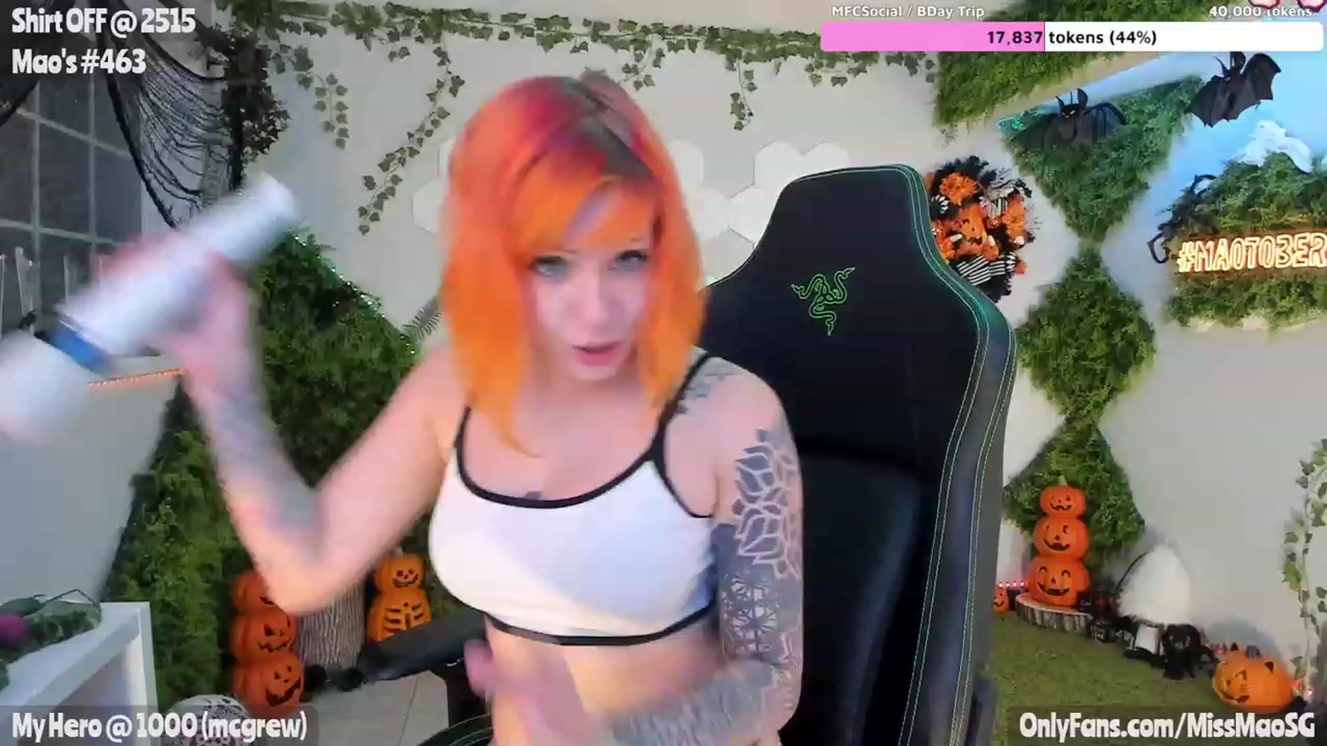Gallery image thumbnail from MissMao's myfreecams stream on, 09/30/2023, 05:02 image 7 of 20