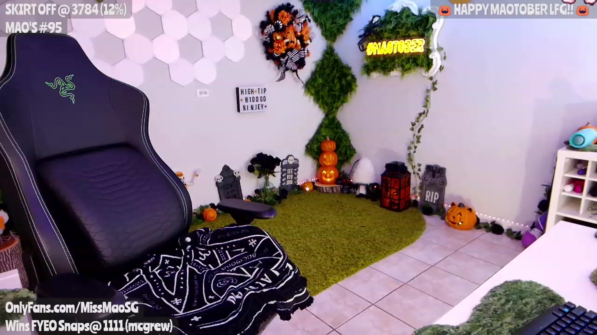 Gallery image thumbnail from MissMao's myfreecams stream on, 10/03/2023, 05:54 image 13 of 20