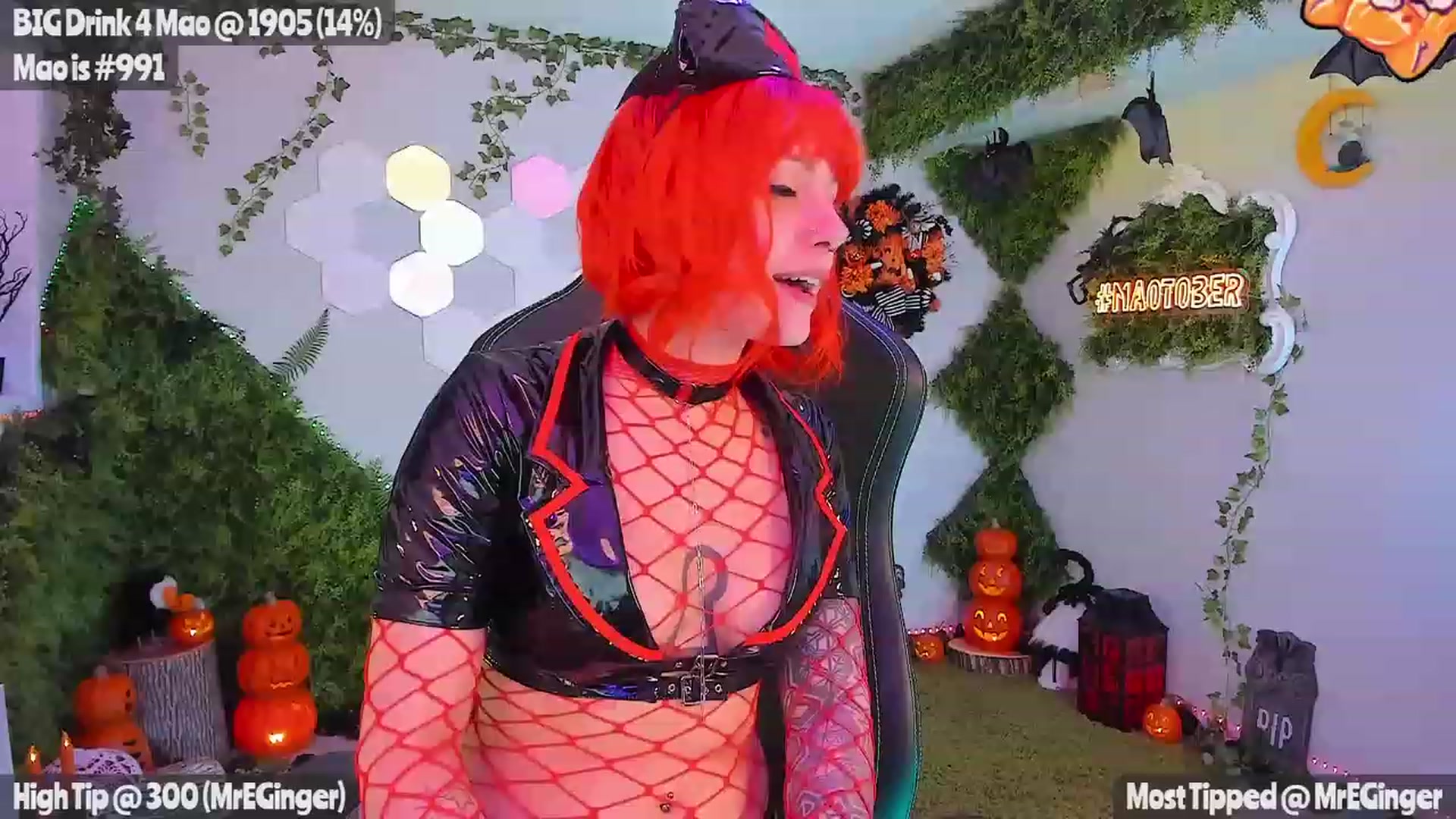 Gallery image thumbnail from MissMao's myfreecams stream on, 11/10/2023, 03:43 image 6 of 20