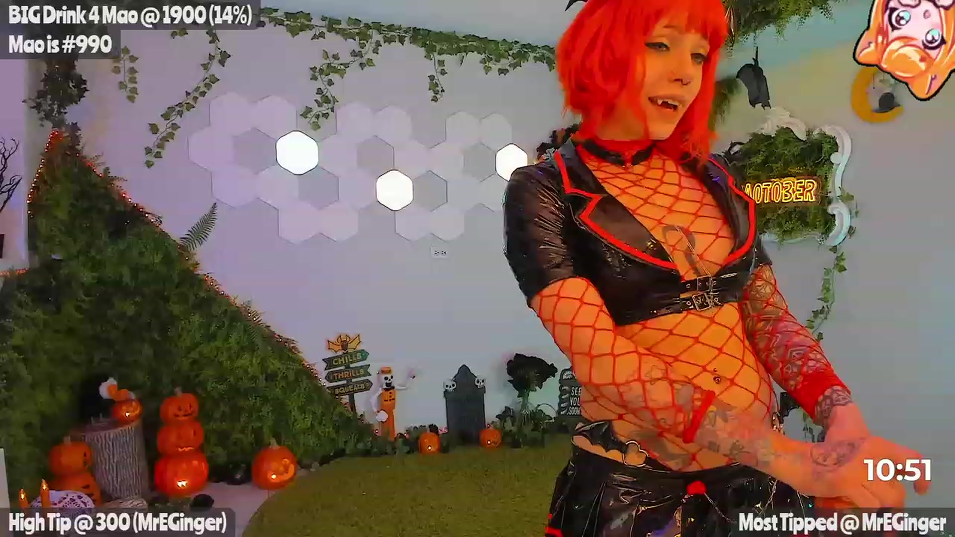 Gallery image thumbnail from MissMao's myfreecams stream on, 11/10/2023, 03:43 image 11 of 20