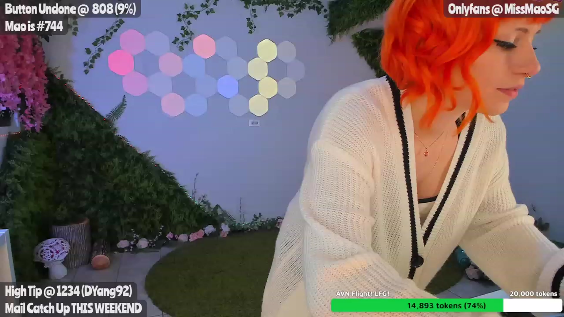Gallery image thumbnail from MissMao's myfreecams stream on, 11/22/2023, 02:32 image 3 of 20
