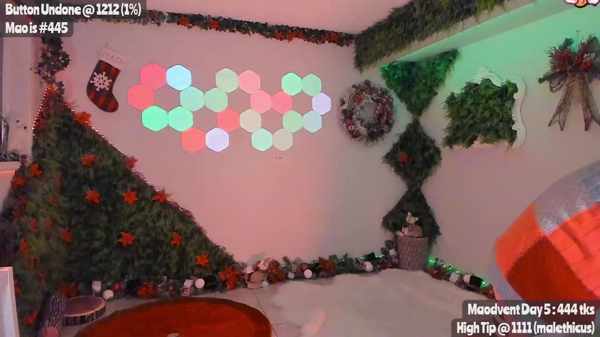 Gallery image thumbnail from MissMao's myfreecams stream on, 12/06/2023, 06:45 image 17 of 20