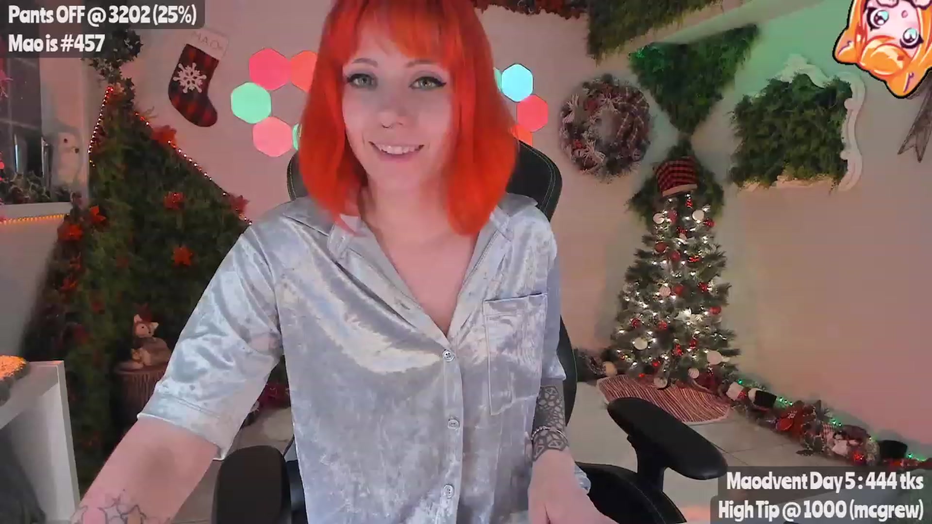 Gallery image thumbnail from MissMao's myfreecams stream on, 12/07/2023, 05:06 image 2 of 20