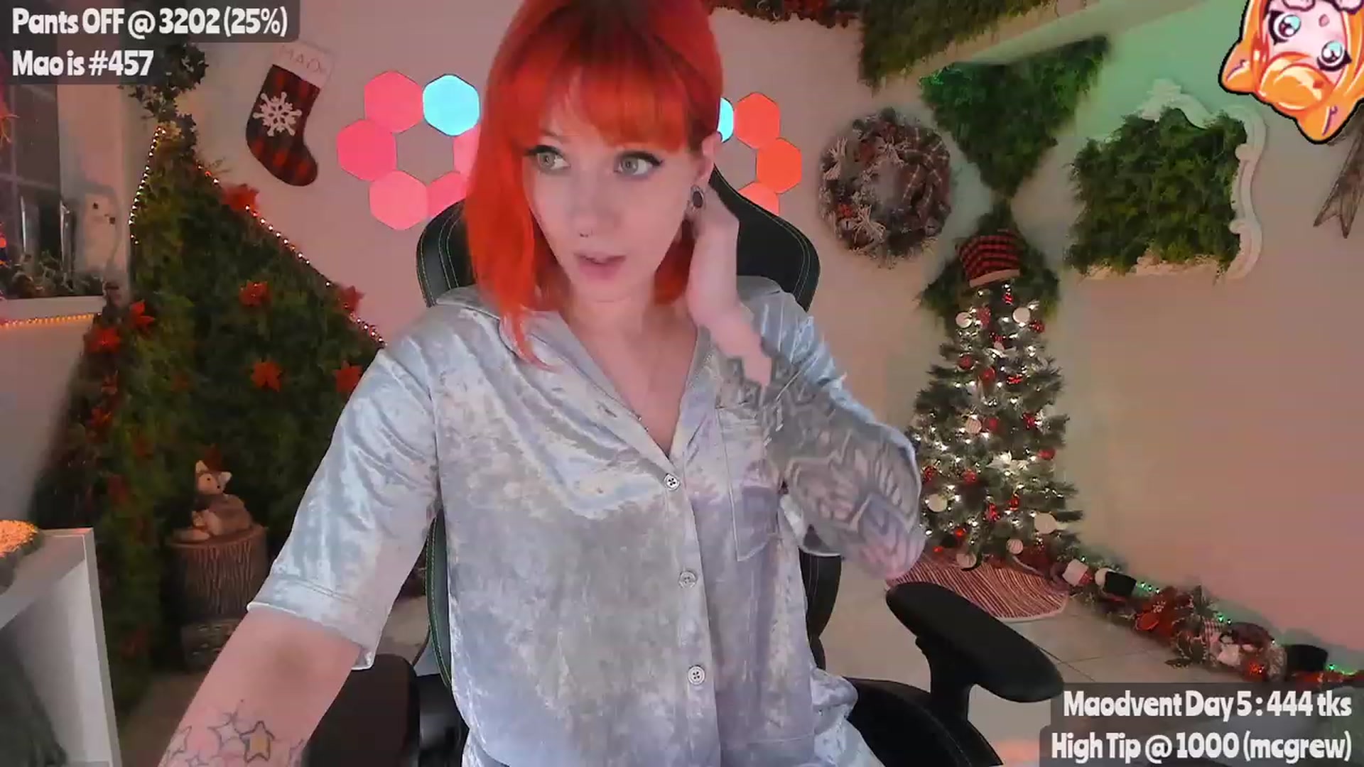 Gallery image thumbnail from MissMao's myfreecams stream on, 12/07/2023, 05:06 image 3 of 20