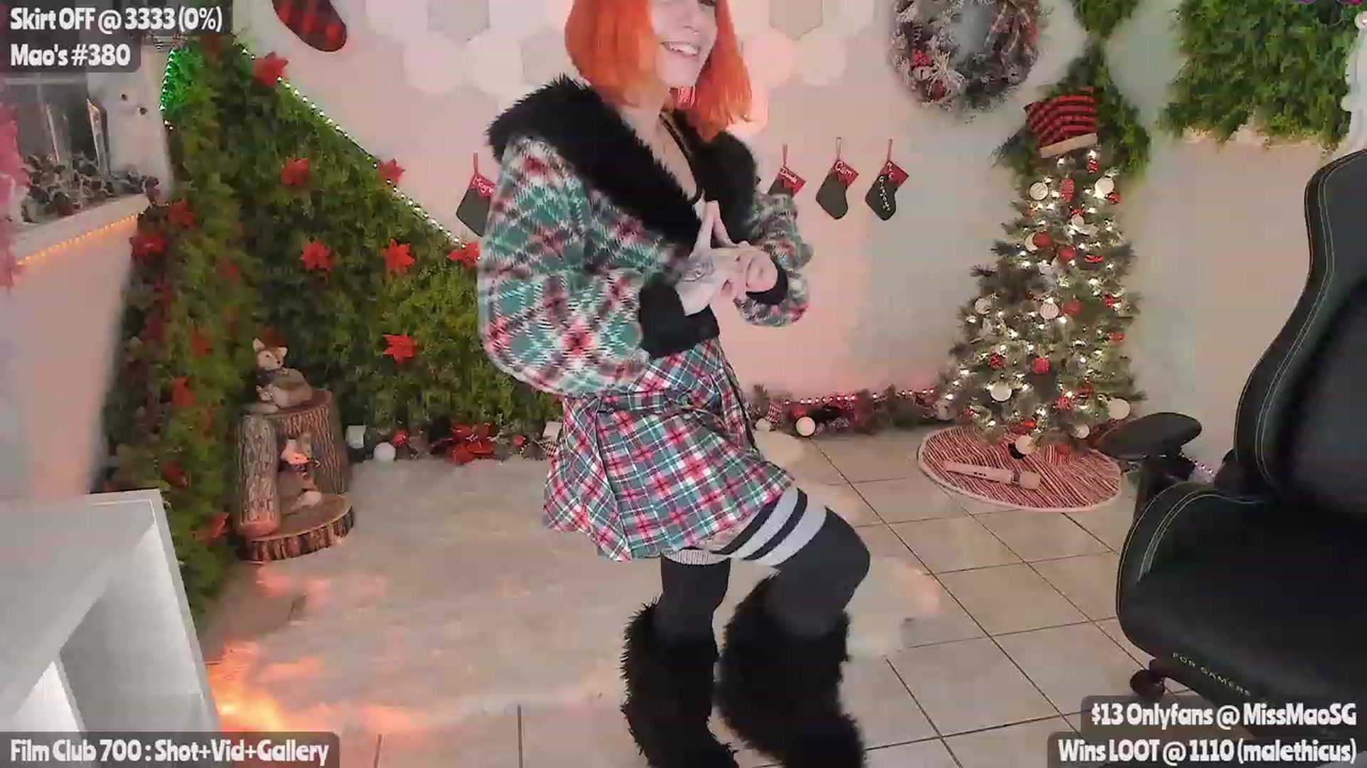 Gallery image thumbnail from MissMao's myfreecams stream on, 12/16/2023, 06:47 image 4 of 20