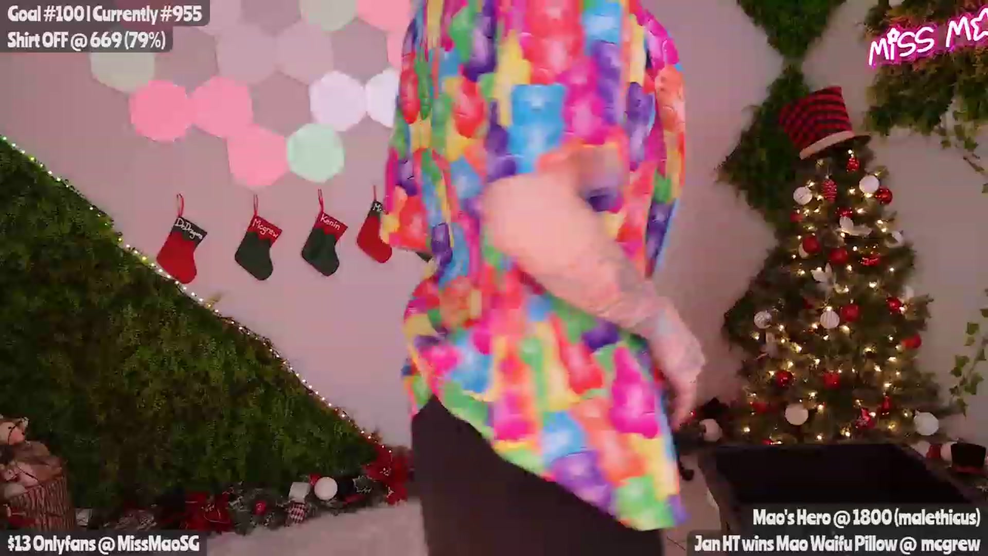 Gallery image thumbnail from MissMao's myfreecams stream on, 01/12/2024, 03:47 image 19 of 20