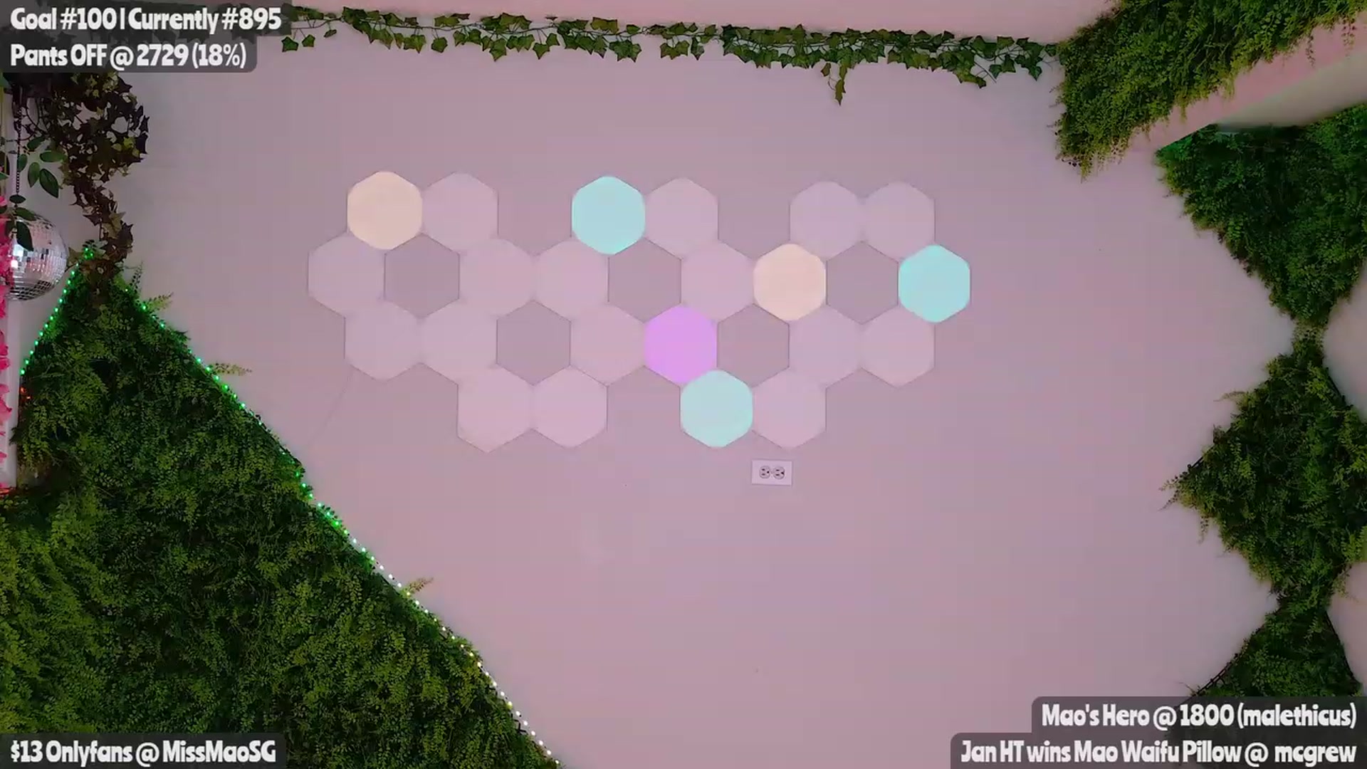 Gallery image thumbnail from MissMao's myfreecams stream on, 01/12/2024, 05:04 image 18 of 20