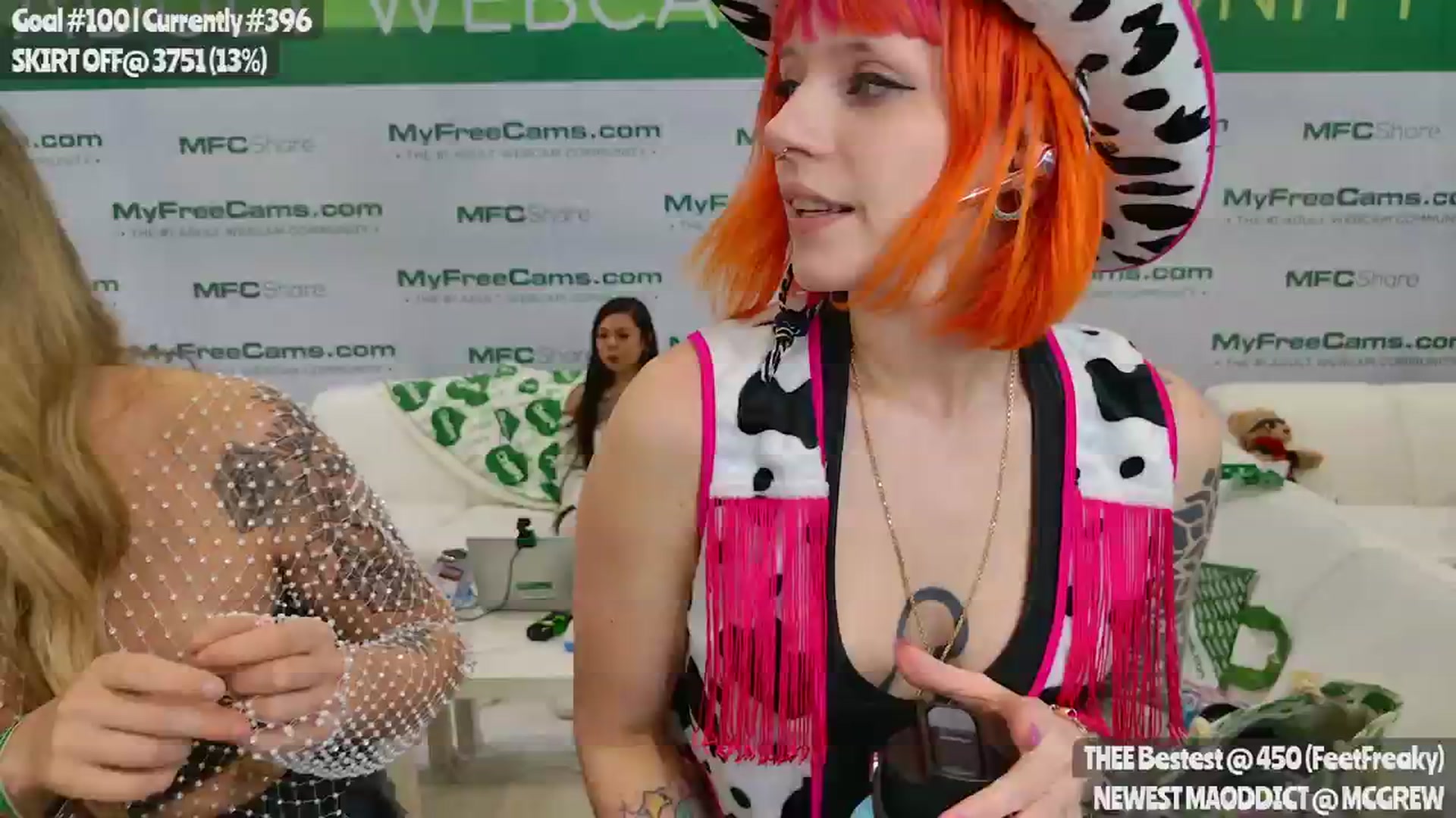 Gallery image thumbnail from MissMao's myfreecams stream on, 01/27/2024, 01:38 image 1 of 20