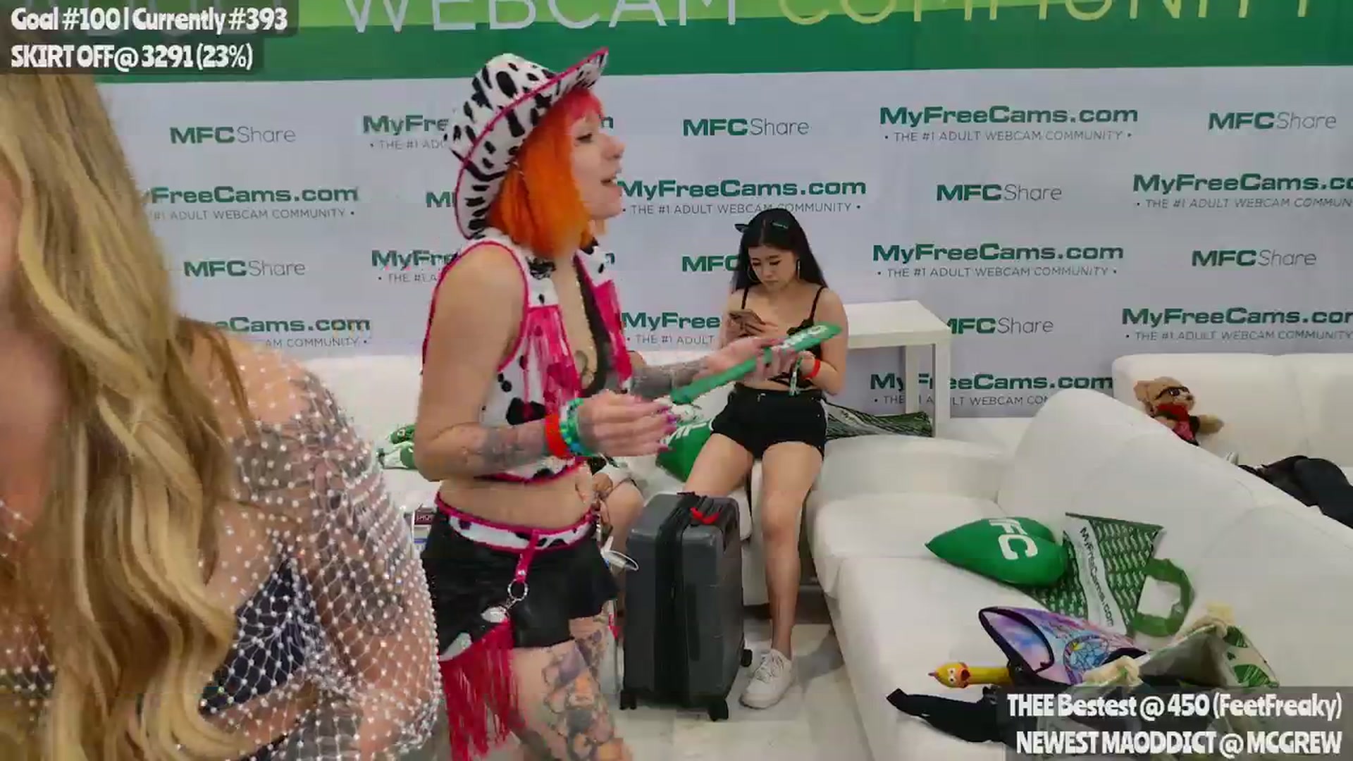 Gallery image thumbnail from MissMao's myfreecams stream on, 01/27/2024, 01:38 image 14 of 20