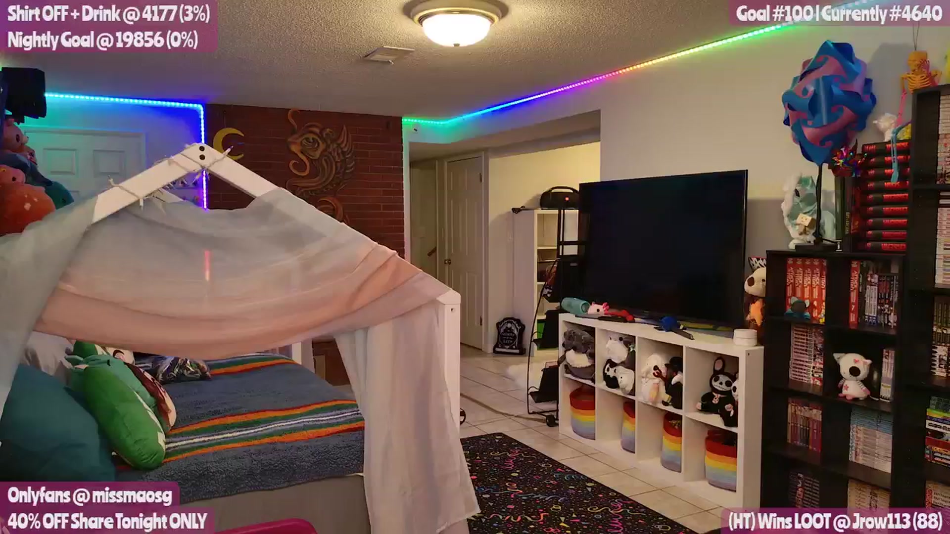 Gallery image thumbnail from MissMao's myfreecams stream on, 03/07/2024, 02:02 image 3 of 20