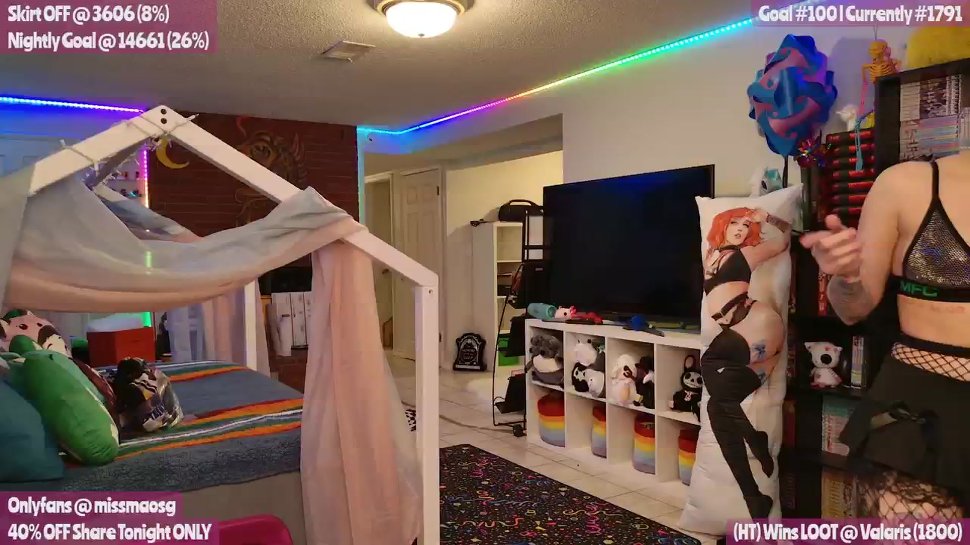 Gallery image thumbnail from MissMao's myfreecams stream on, 03/07/2024, 04:13 image 18 of 20