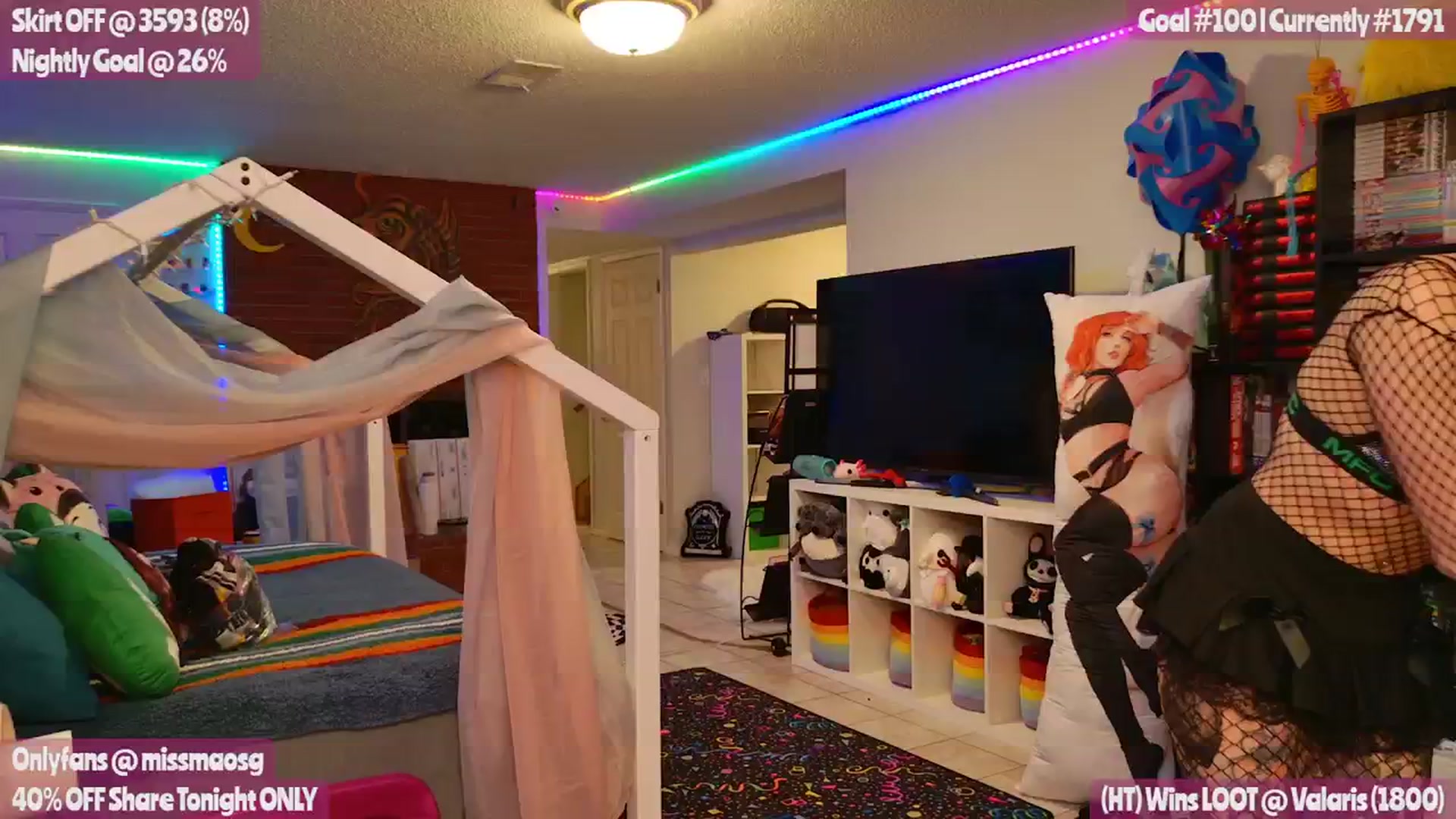 Gallery image thumbnail from MissMao's myfreecams stream on, 03/07/2024, 06:51 image 1 of 20