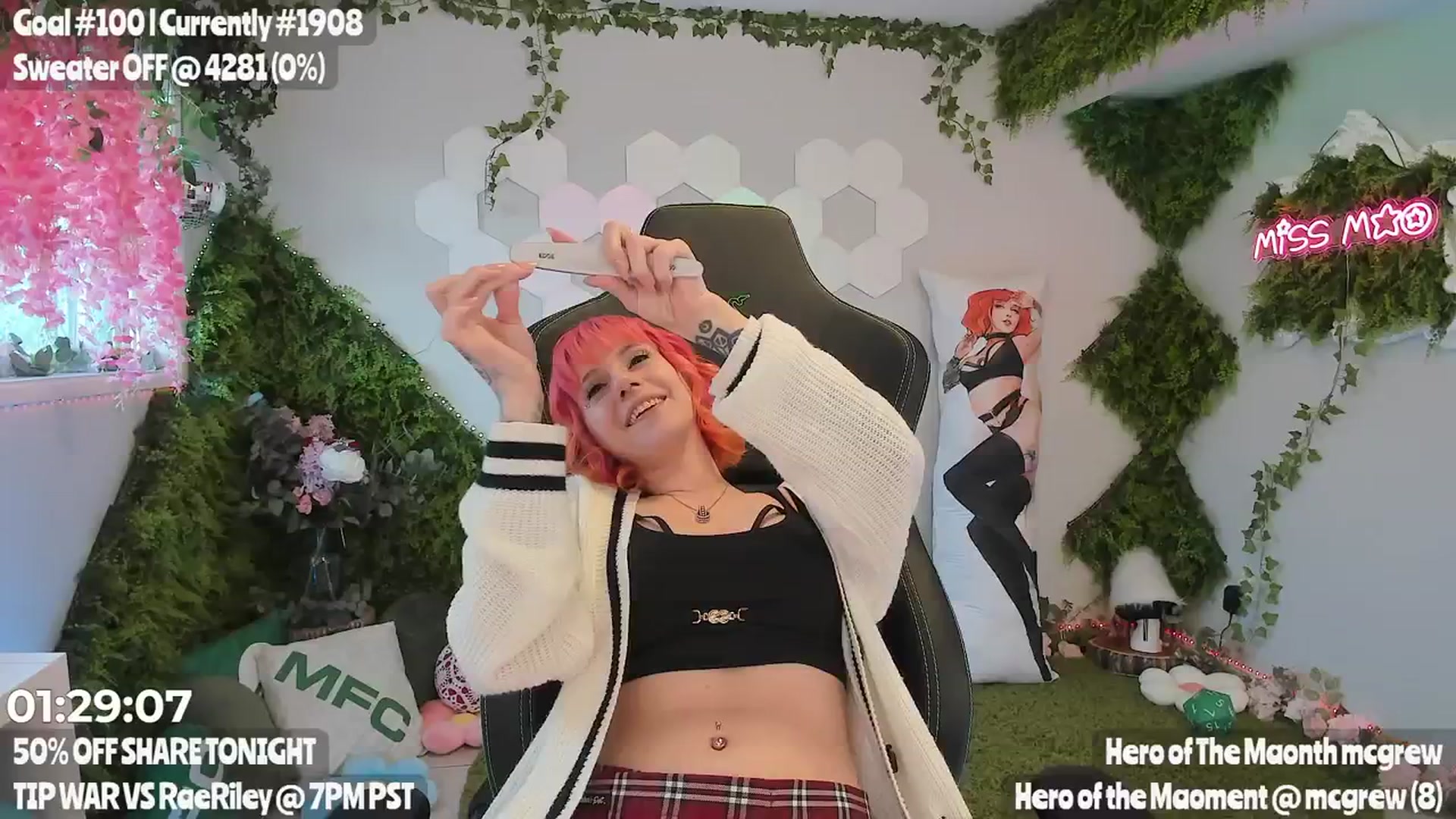 Gallery image thumbnail from MissMao's myfreecams stream on, 03/09/2024, 01:15 image 7 of 20