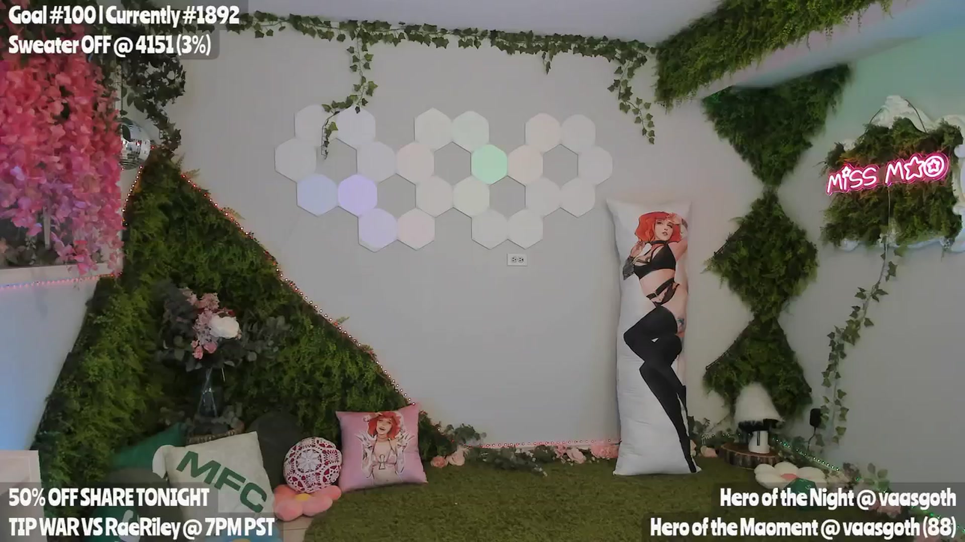 Gallery image thumbnail from MissMao's myfreecams stream on, 03/09/2024, 02:51 image 8 of 20