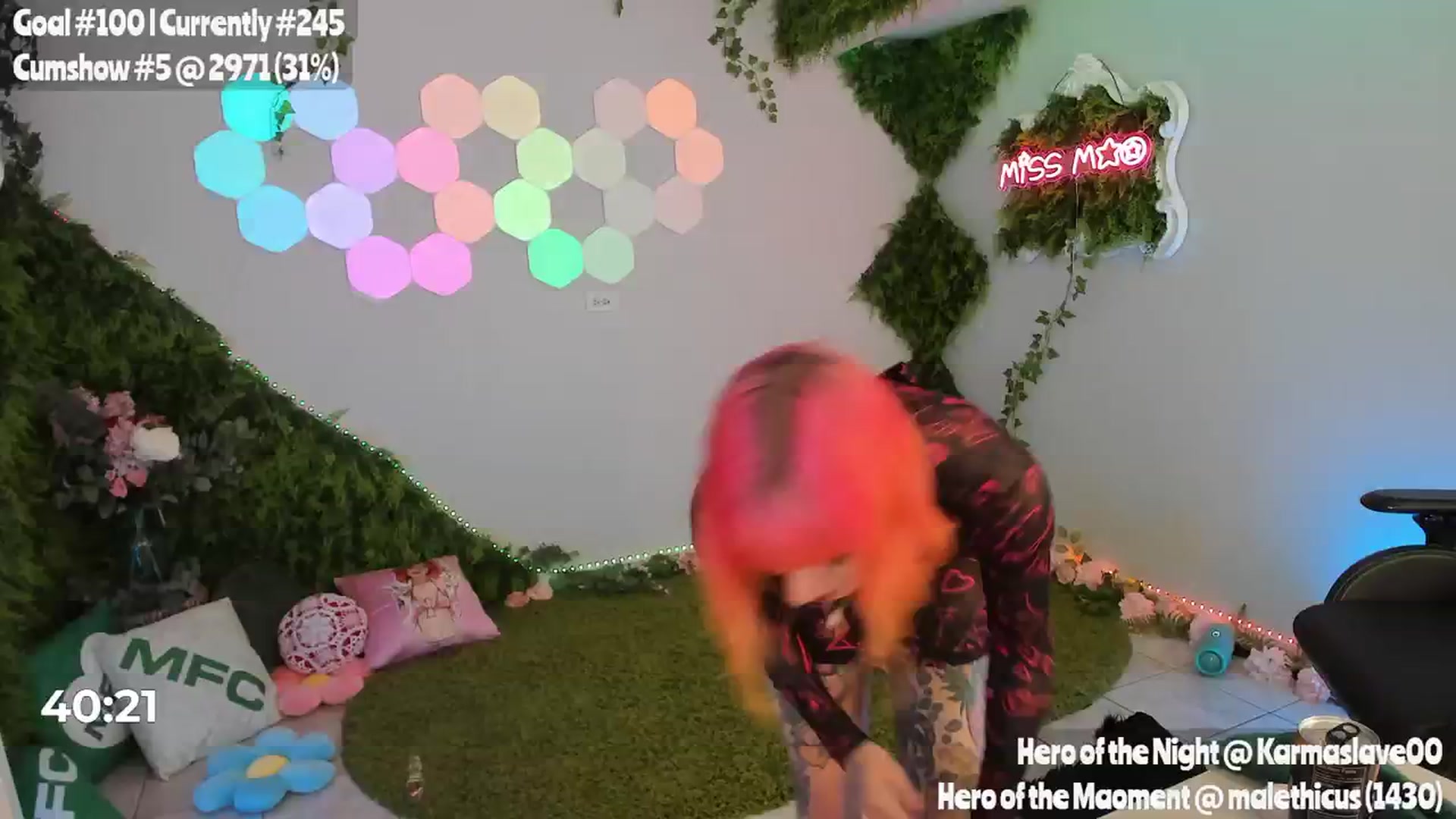 Gallery image thumbnail from MissMao's myfreecams stream on, 03/15/2024, 07:20 image 16 of 20