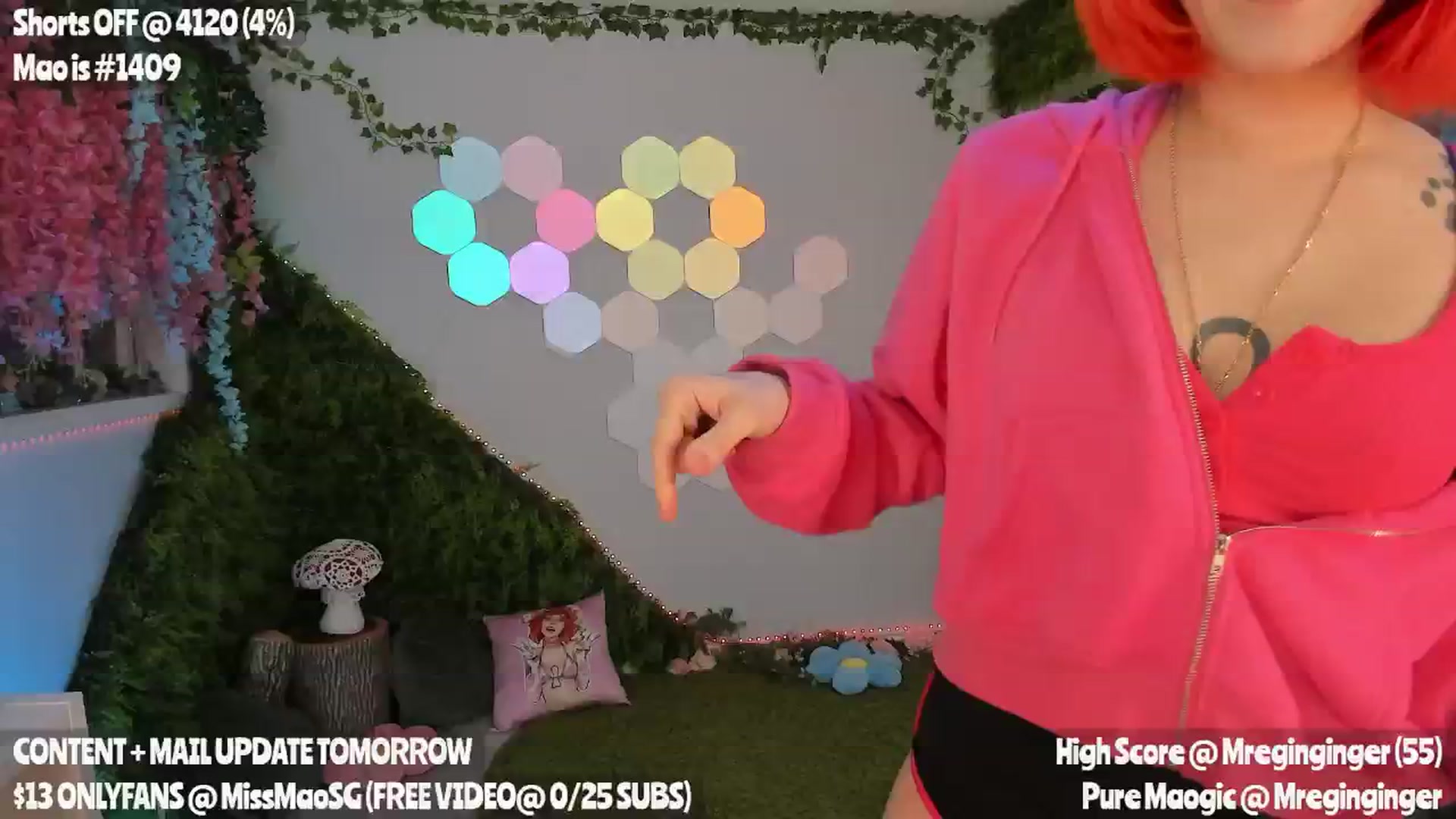 Gallery image thumbnail from MissMao's myfreecams stream on, 04/18/2024, 04:42 image 15 of 20