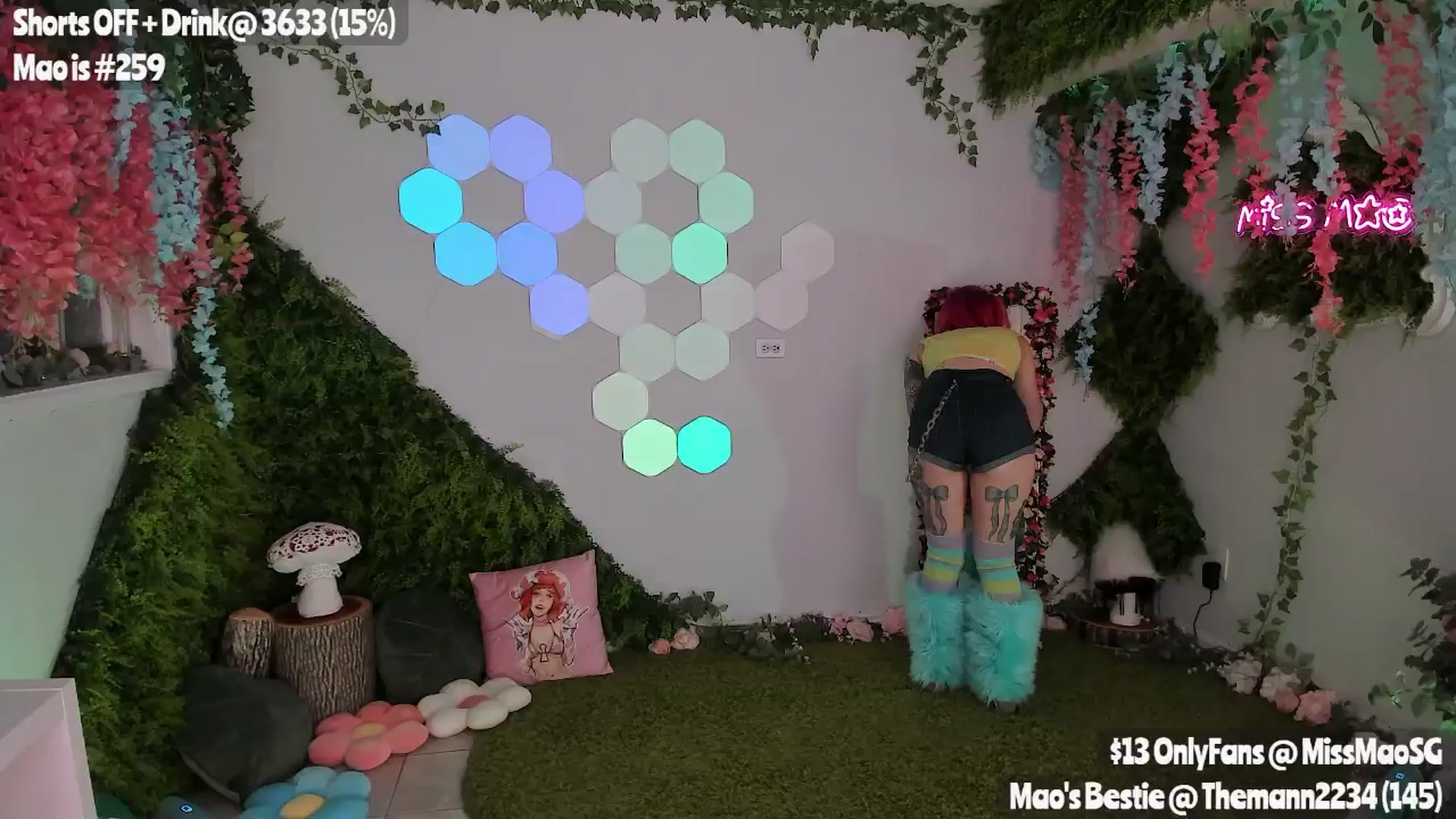 Gallery image thumbnail from MissMao's myfreecams stream on, 05/03/2024, 04:24 image 16 of 20