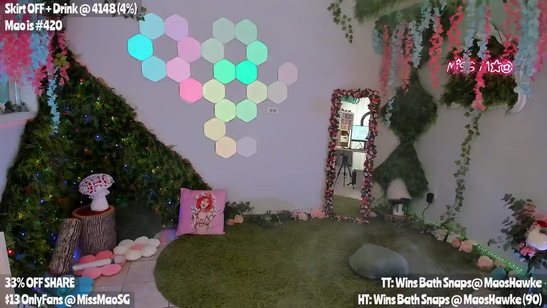 Gallery image thumbnail from MissMao's myfreecams stream on, 05/04/2024, 02:37 image 8 of 20