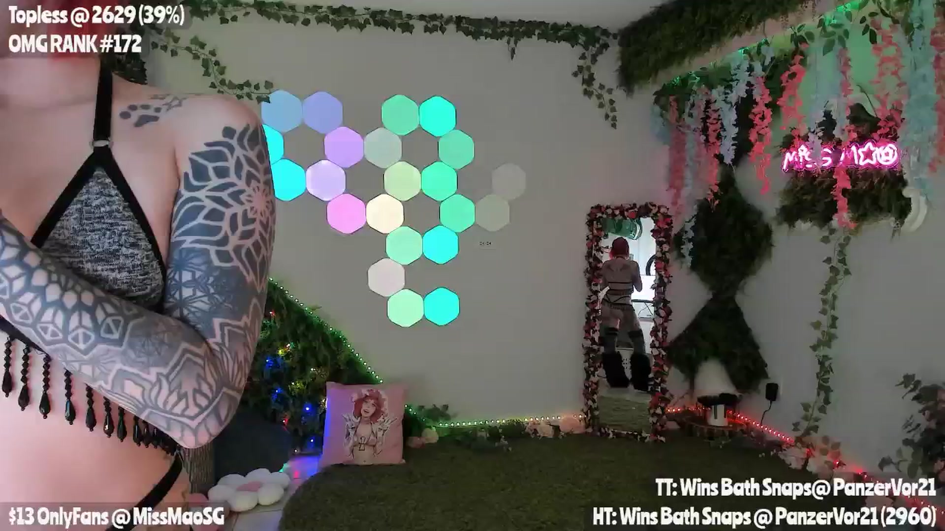 Gallery image thumbnail from MissMao's myfreecams stream on, 05/04/2024, 06:43 image 12 of 20
