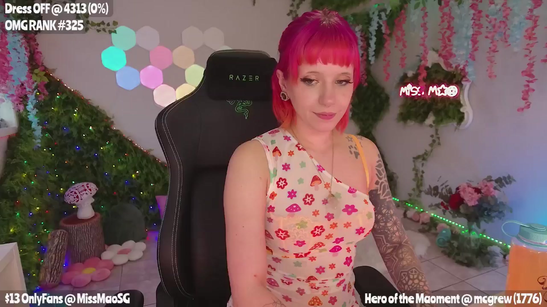 Gallery image thumbnail from MissMao's myfreecams stream on, 05/10/2024, 03:25 image 17 of 20