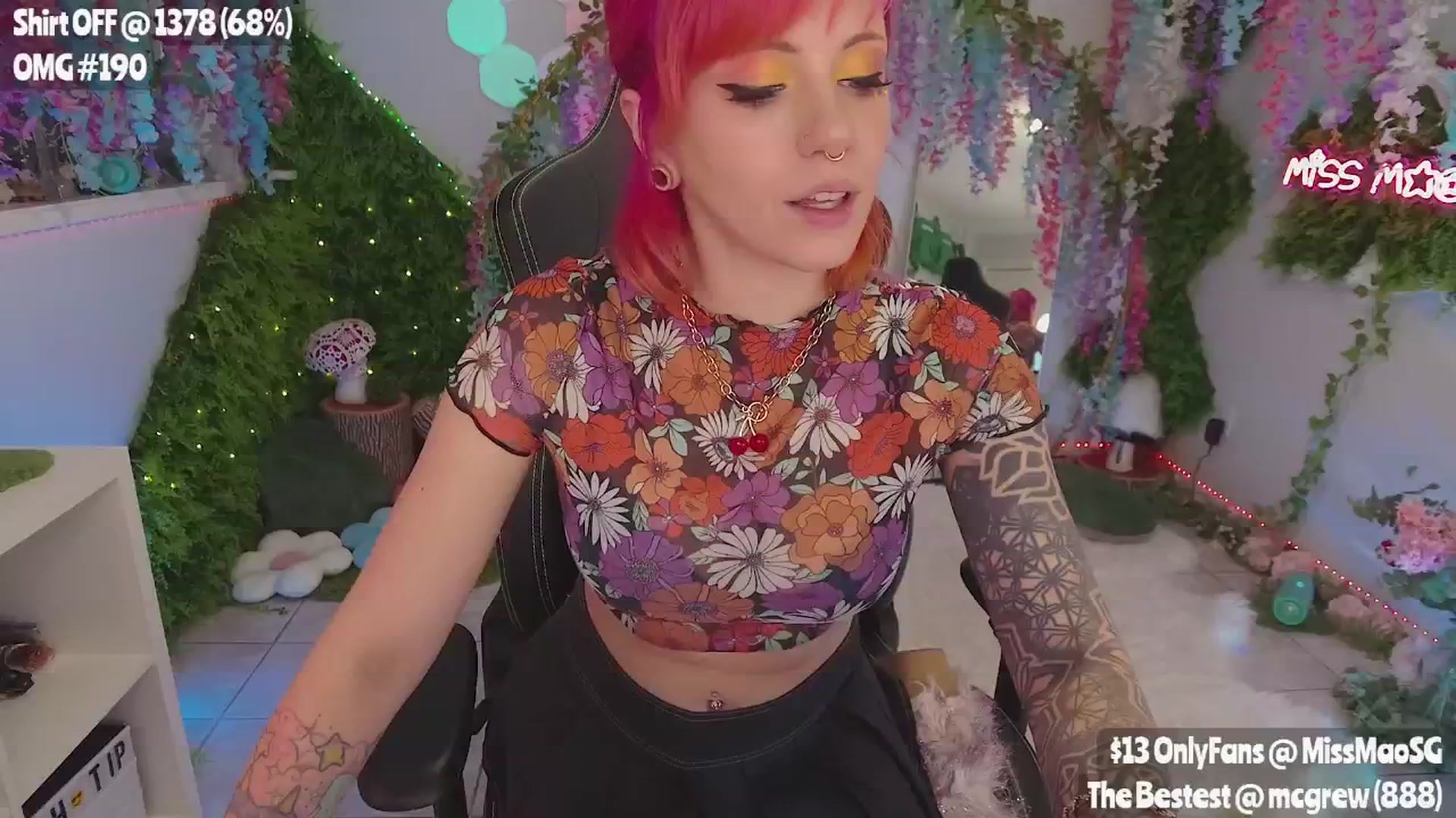 Gallery image thumbnail from MissMao's myfreecams stream on, 07/04/2024, 05:14 image 15 of 20