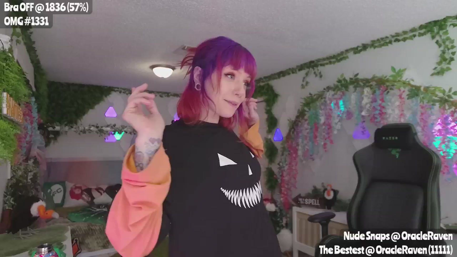 Gallery image thumbnail from MissMao's myfreecams stream on, 10/16/2024, 06:59 image 18 of 20