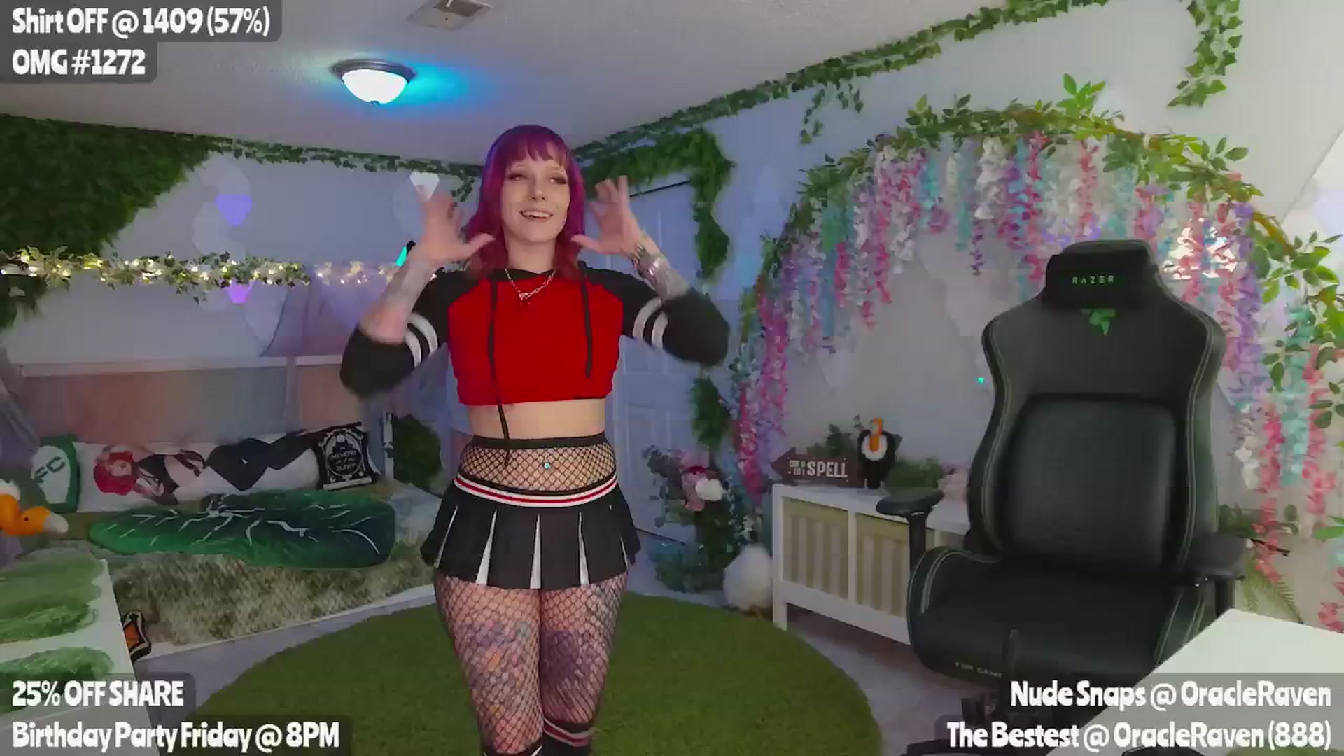 Gallery image thumbnail from MissMao's myfreecams stream on, 10/17/2024, 05:44 image 10 of 20