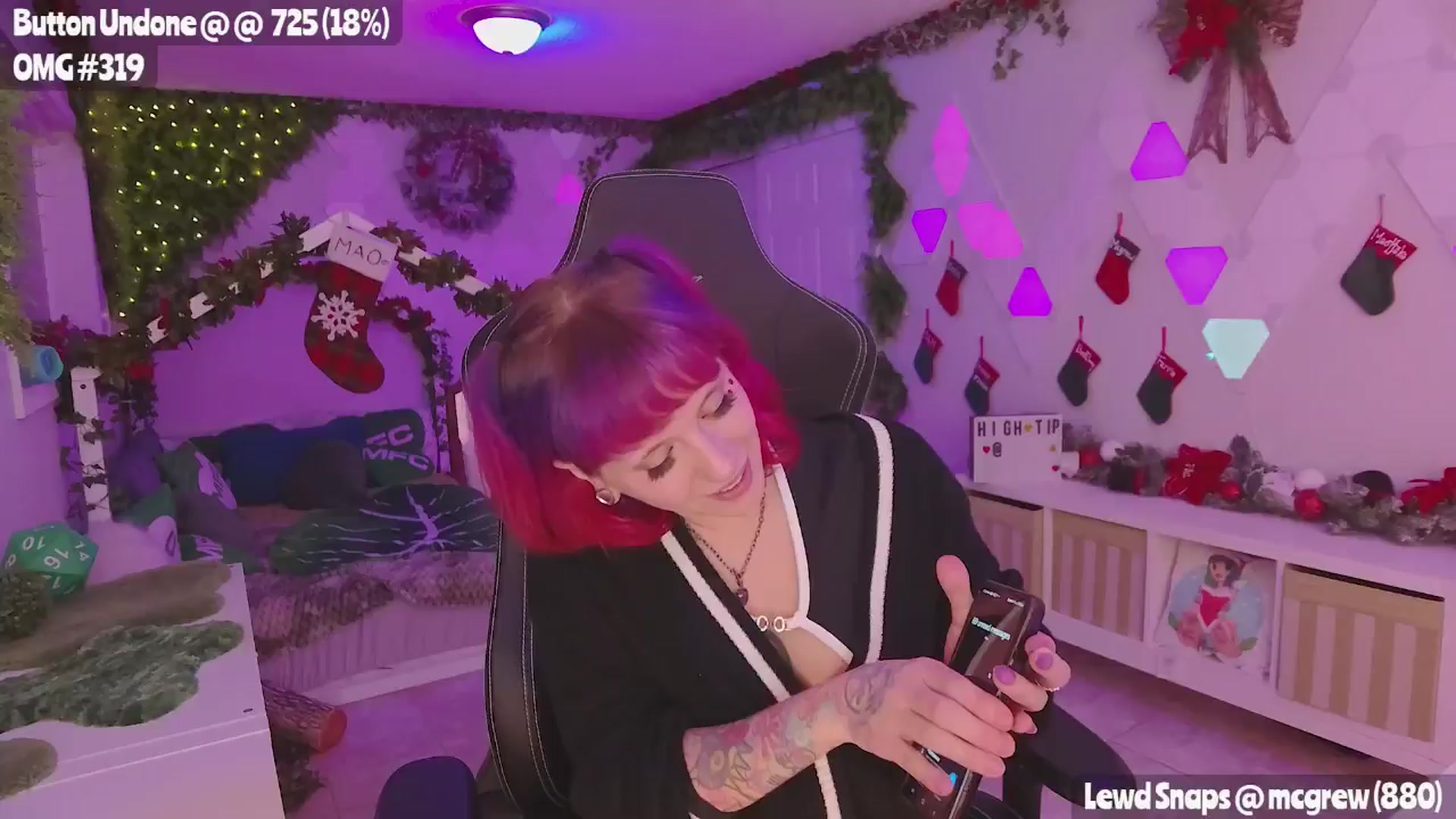 Gallery image thumbnail from MissMao's myfreecams stream on, 01/08/2025, 03:56 image 10 of 20