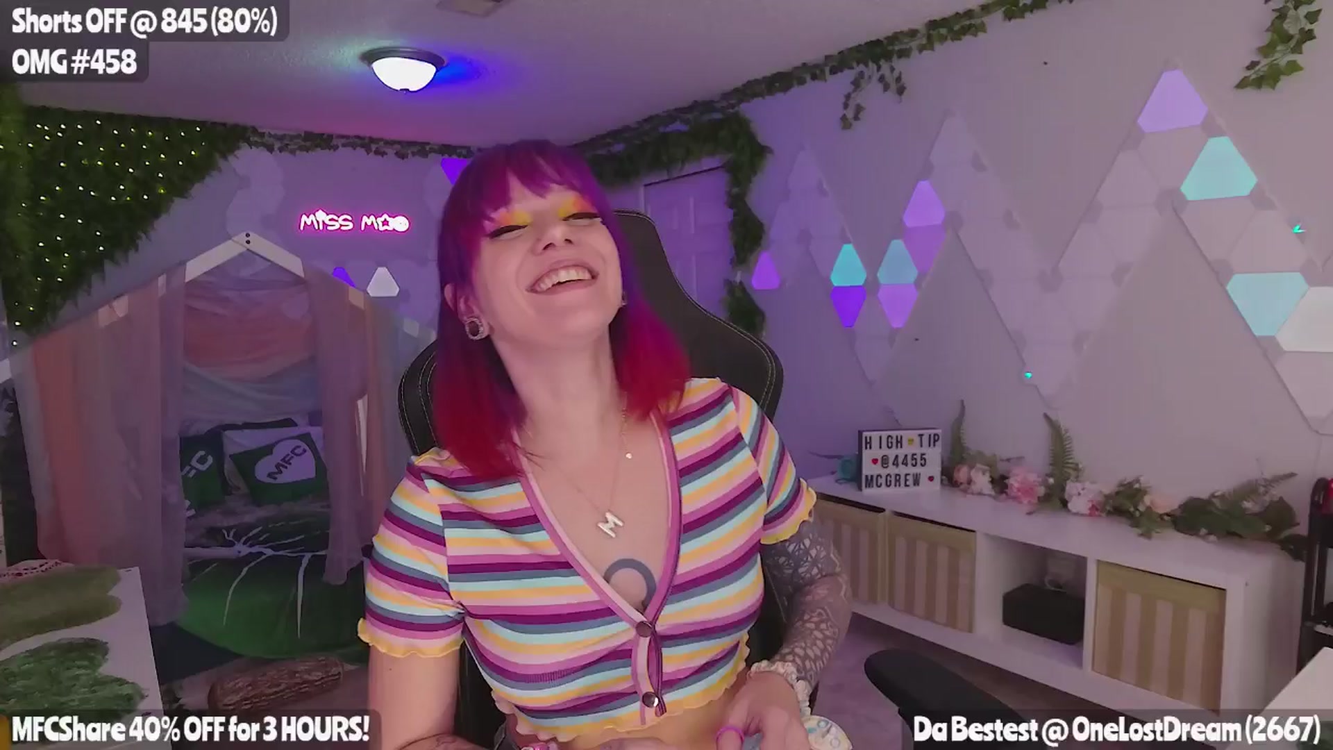 Gallery image thumbnail from MissMao's myfreecams stream on, 01/18/2025, 03:41 image 11 of 20