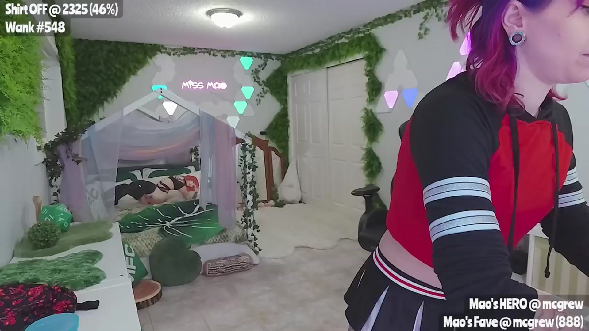 Gallery image thumbnail from MissMao's myfreecams stream on, 02/08/2025, 03:14 image 12 of 20