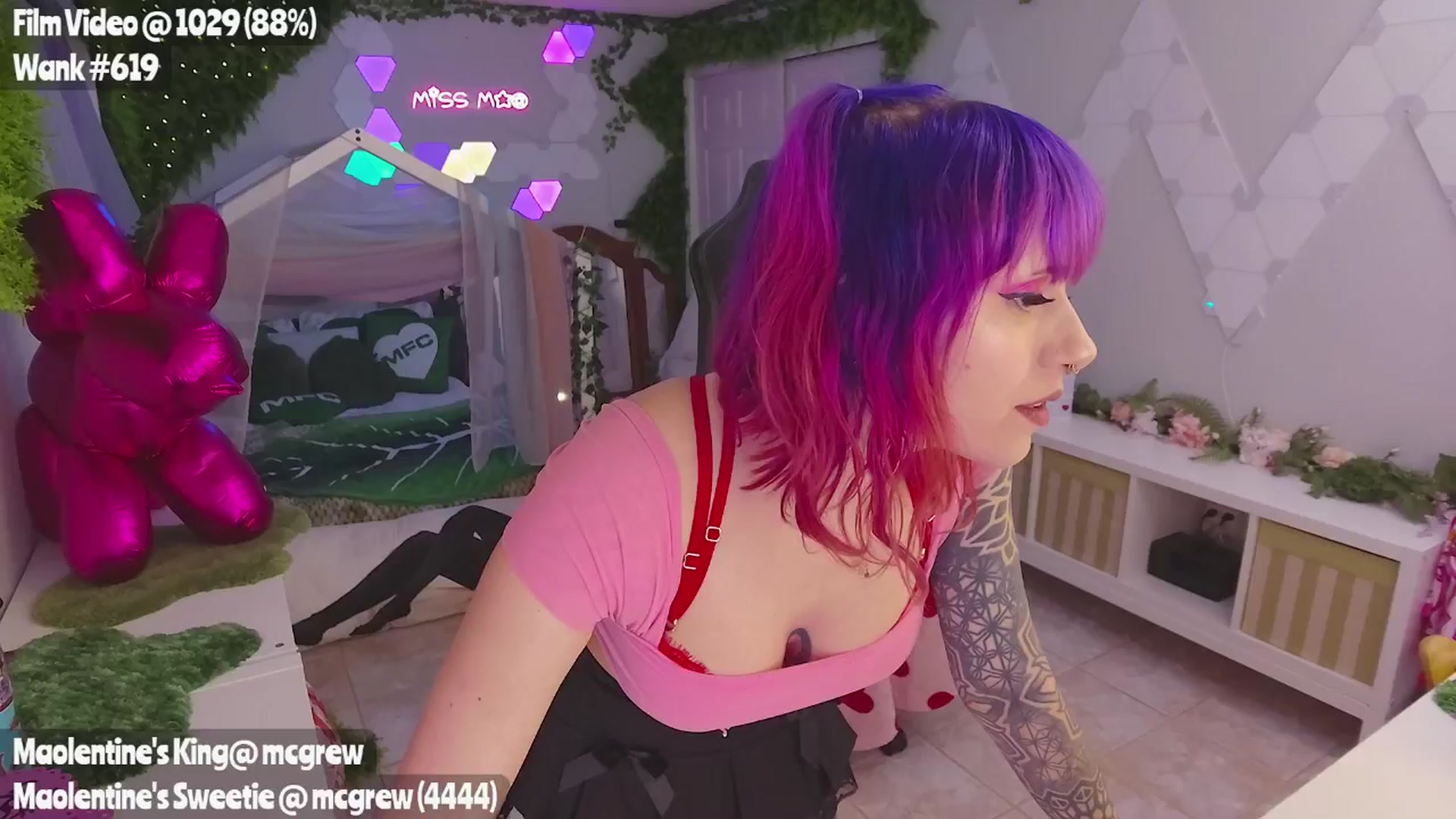 Gallery image thumbnail from MissMao's myfreecams stream on, 02/15/2025, 07:02 image 1 of 20