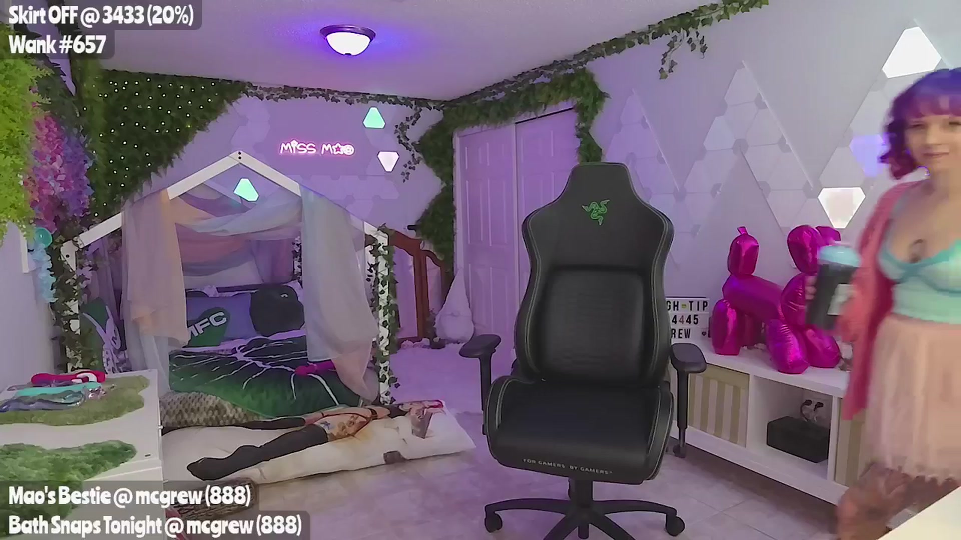 Gallery image thumbnail from MissMao's myfreecams stream on, 02/18/2025, 04:00 image 20 of 20