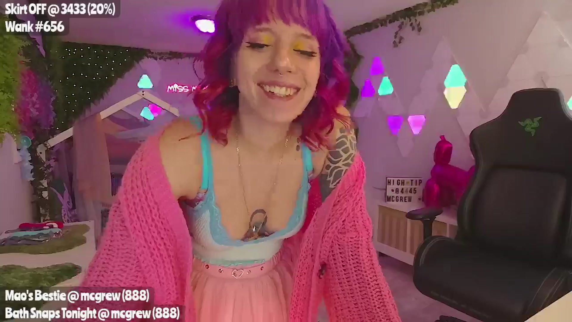 Gallery image thumbnail from MissMao's myfreecams stream on, 02/18/2025, 04:00 image 7 of 20