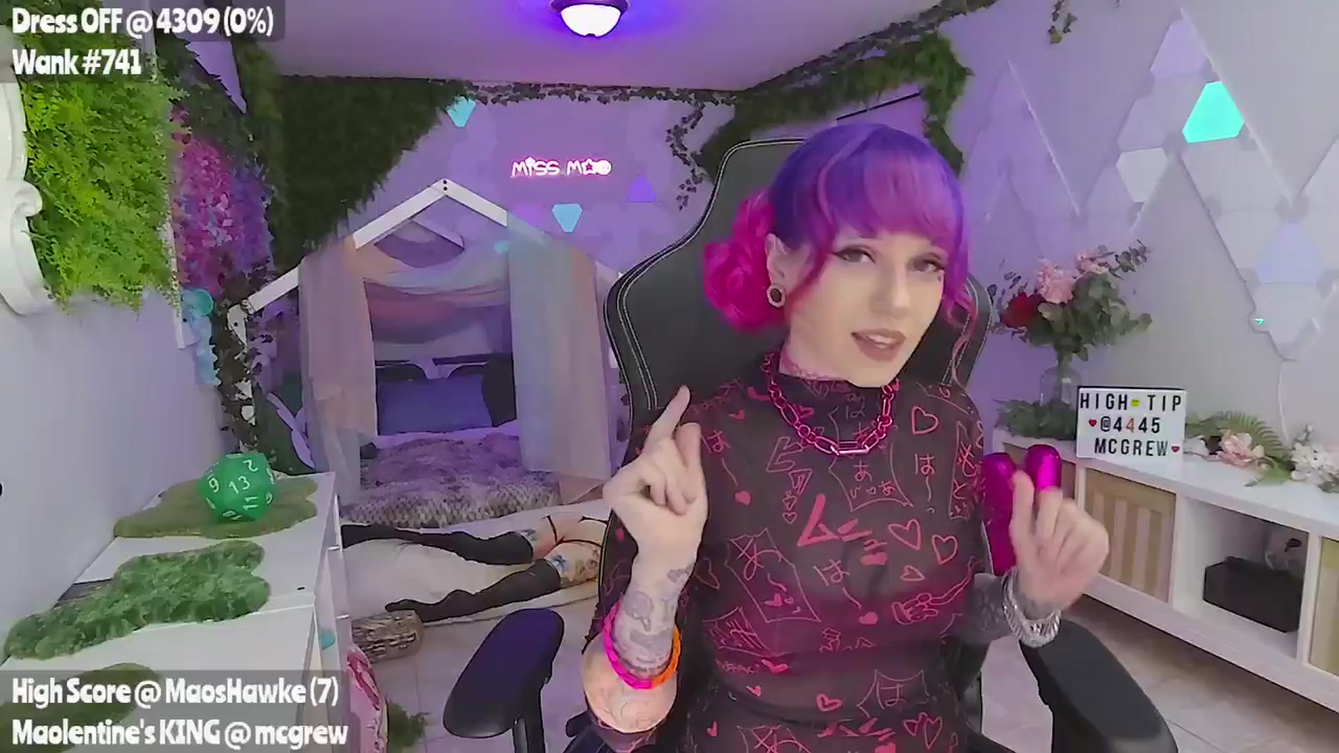 Gallery image thumbnail from MissMao's myfreecams stream on, 02/20/2025, 05:55 image 2 of 20