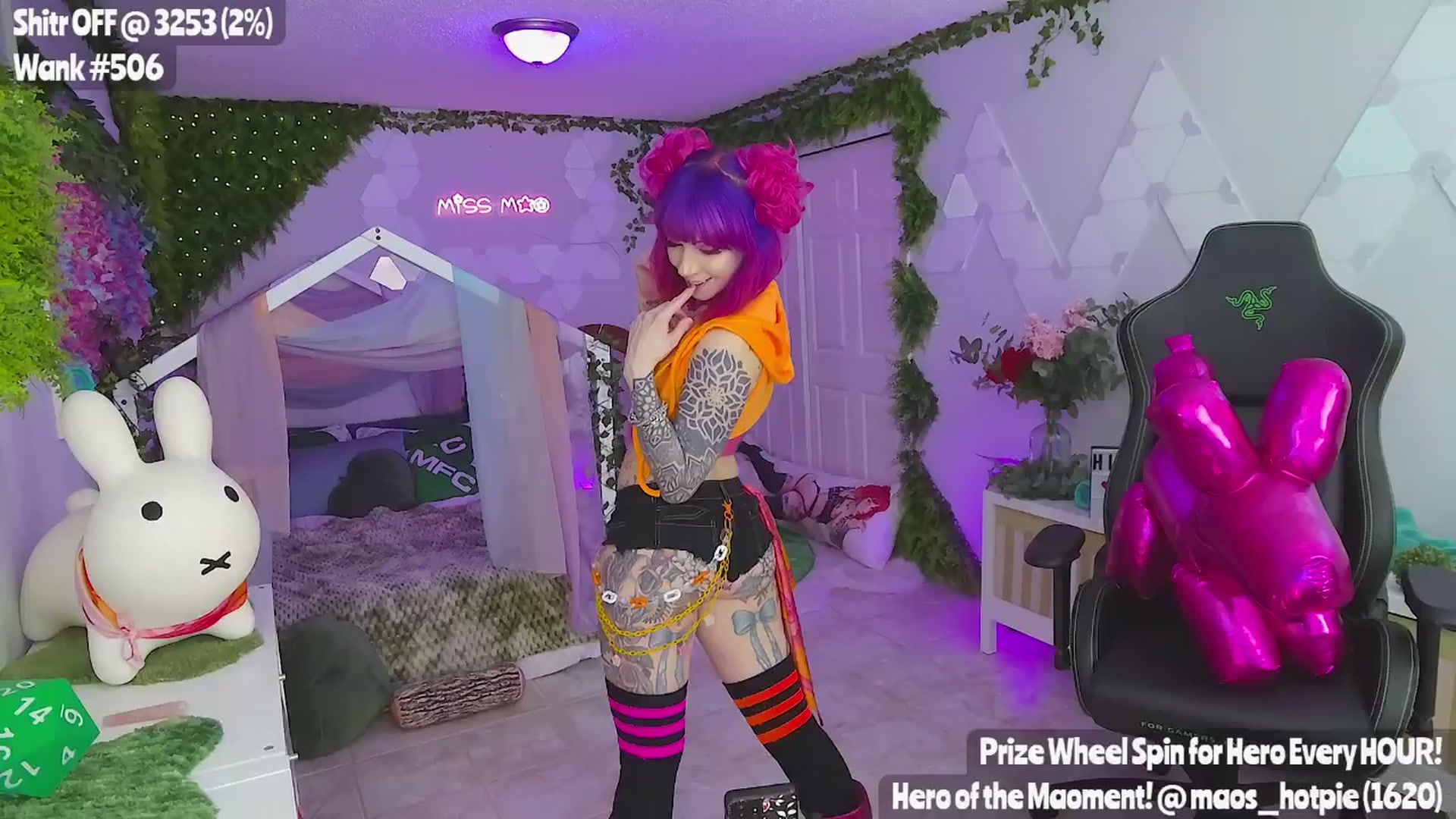 Gallery image thumbnail from MissMao's myfreecams stream on, 02/22/2025, 05:58 image 17 of 20